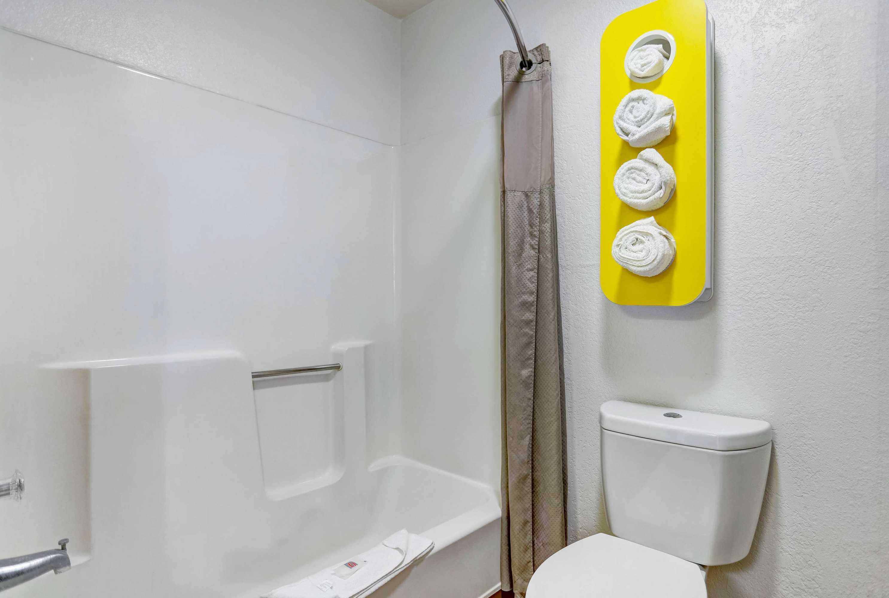 Gift card for Motel 6 Moriarty, NM