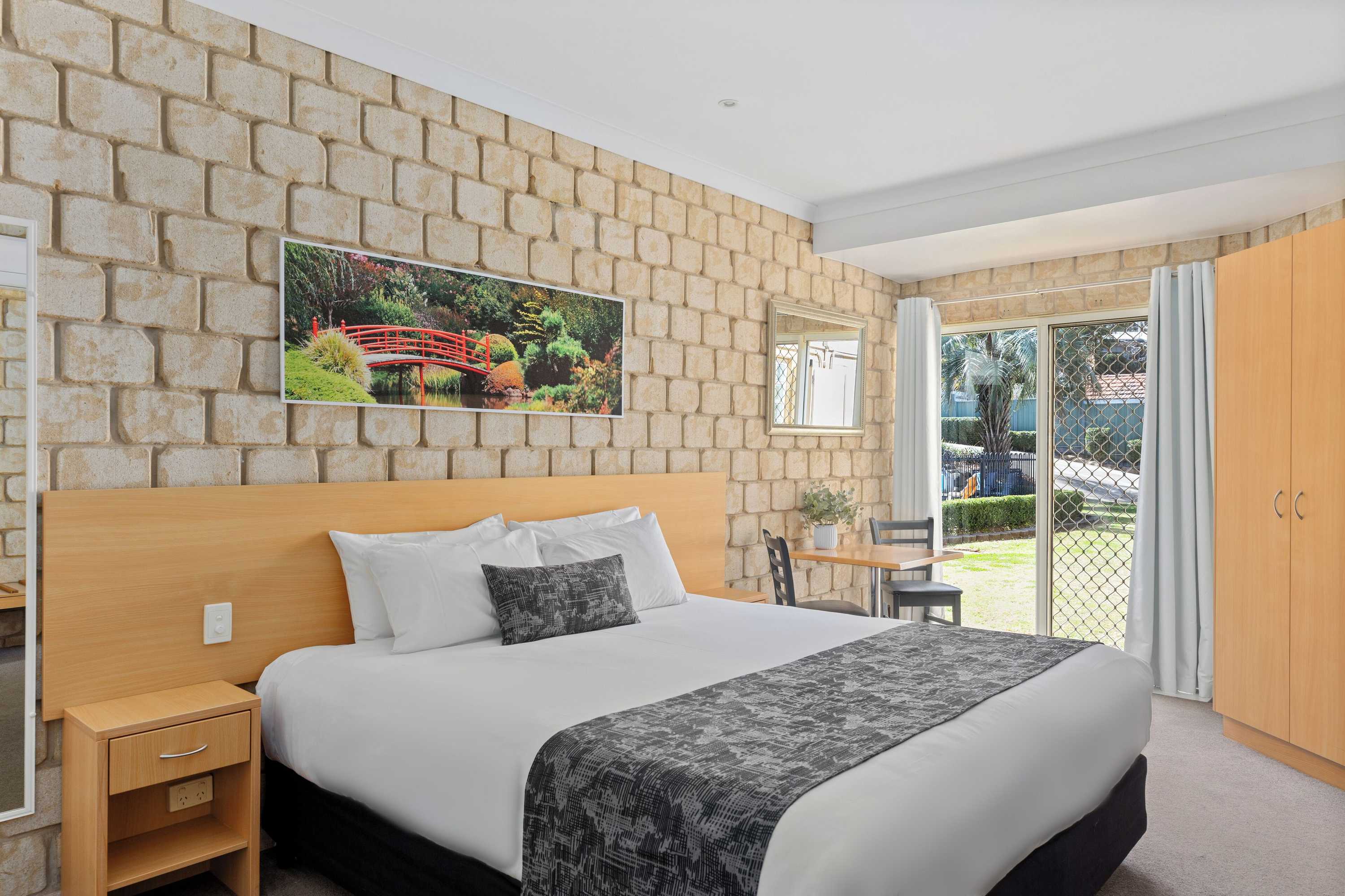 Gift card for Great Divide Motor Inn Gift card for Great Divide Motor Inn