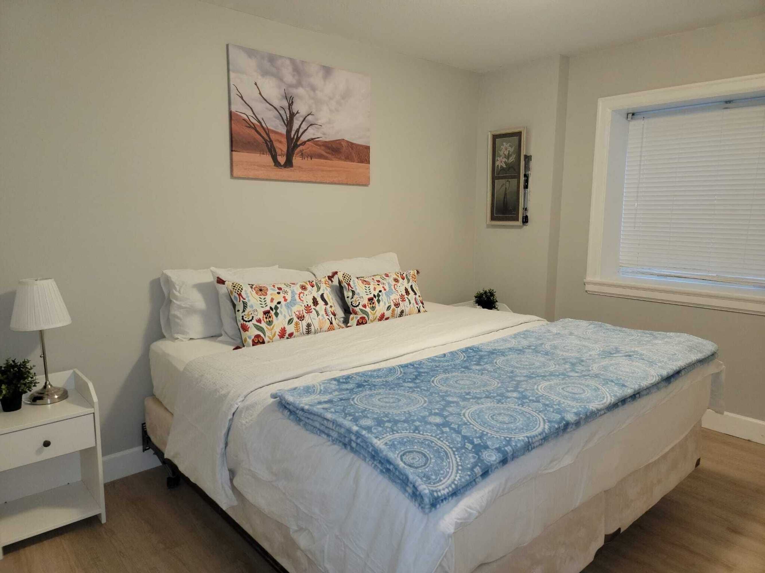 Gift card for Oscar Inn & 2bd Suite up to 6 People Private Gift card for Oscar Inn & 2bd Suite up to 6 People Private