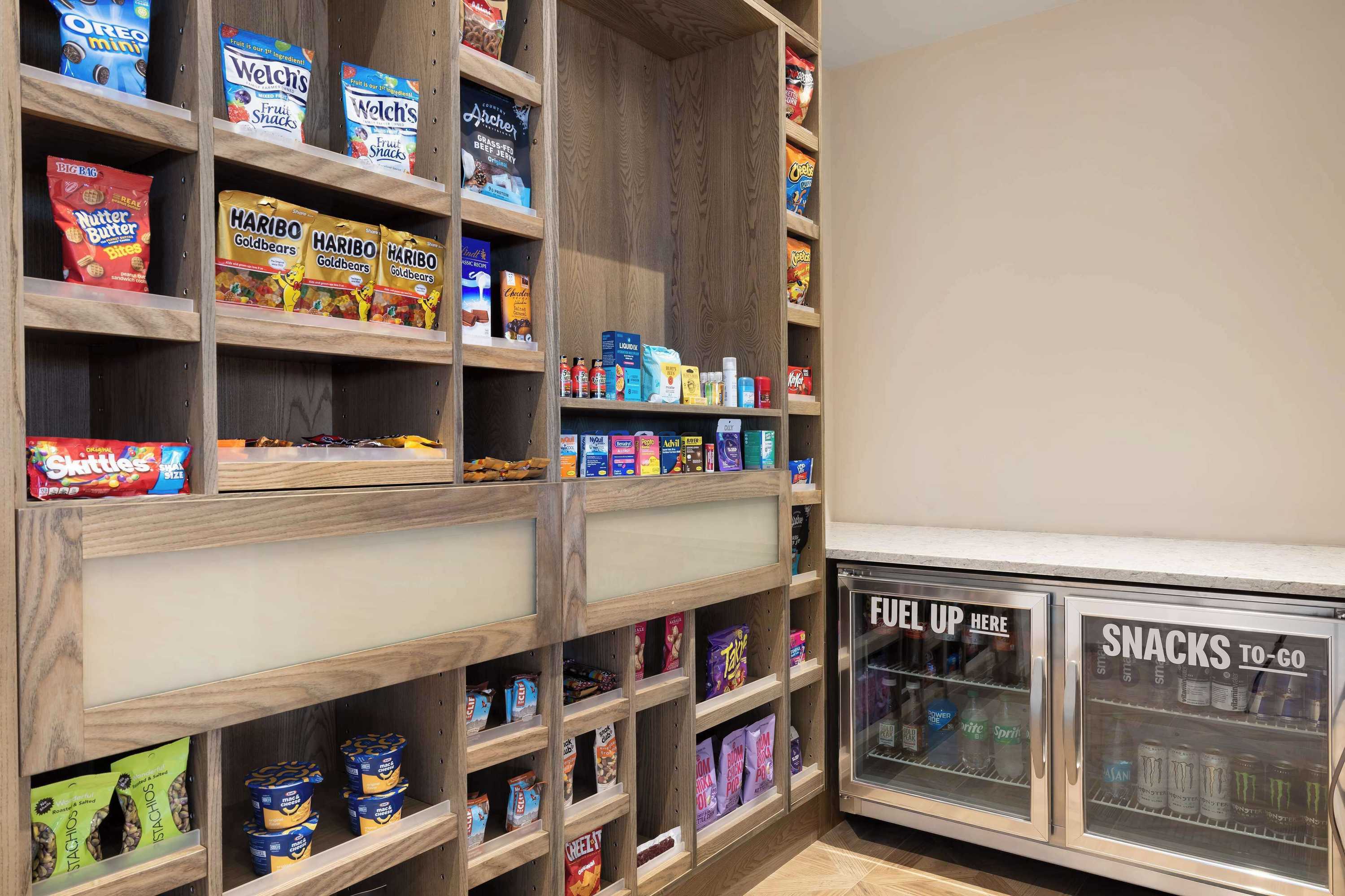 Gift card for Hampton Inn & Suites Maui North Shore Gift card for Hampton Inn & Suites Maui North Shore