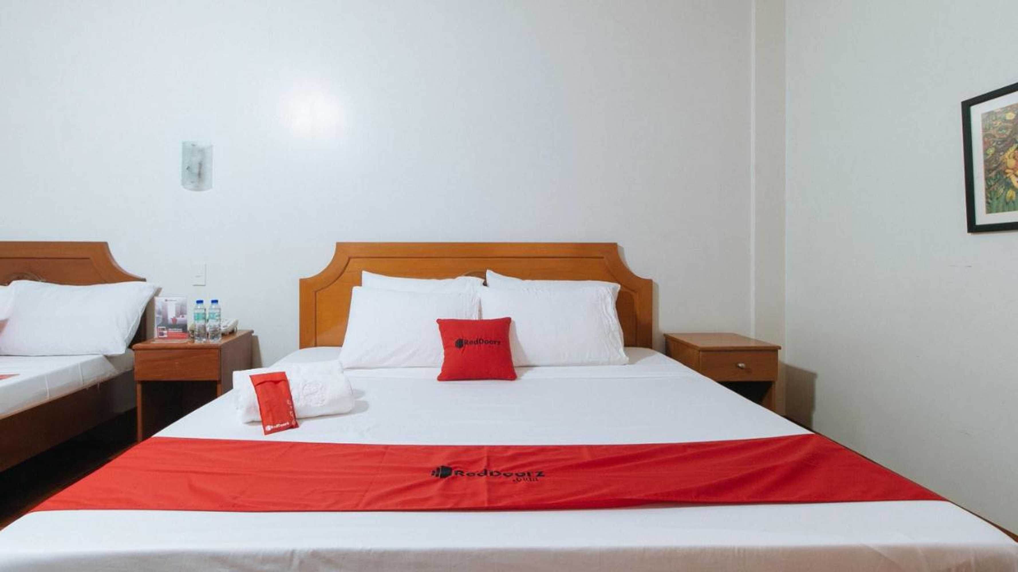 Gift card for Reddoorz Premium @ Nick Hotel Gerona Tarlac Gift card for Reddoorz Premium @ Nick Hotel Gerona Tarlac