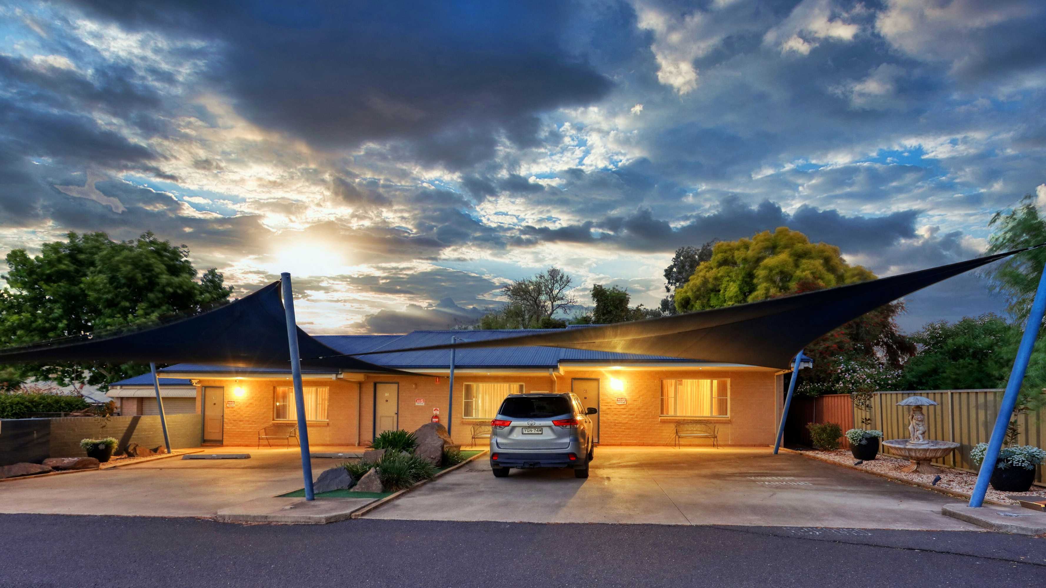 Gift card for Edward Parry Motel & Apartments Gift card for Edward Parry Motel & Apartments