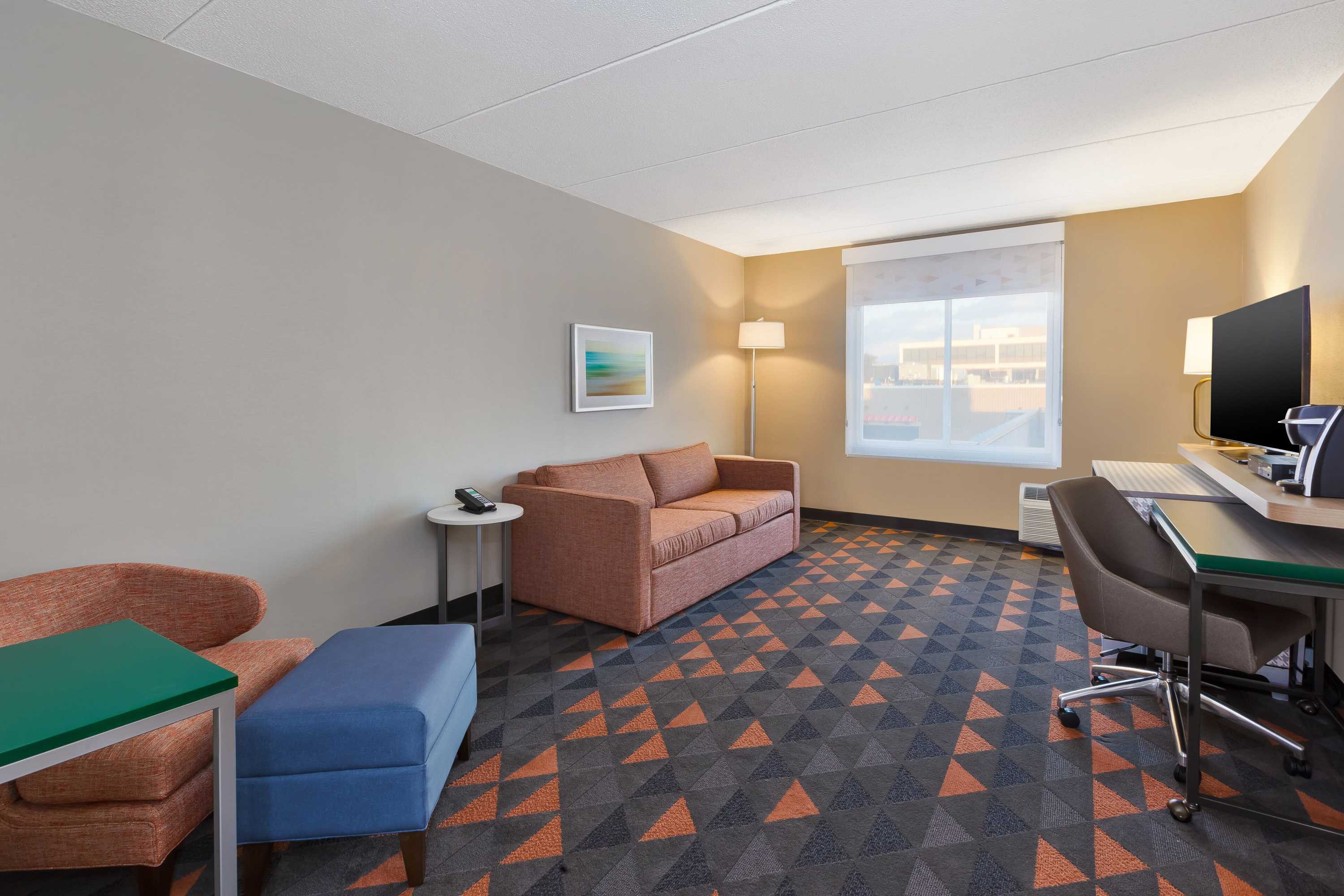 Gift card for Holiday Inn Westbury - Long Island by Ihg Gift card for Holiday Inn Westbury - Long Island by Ihg