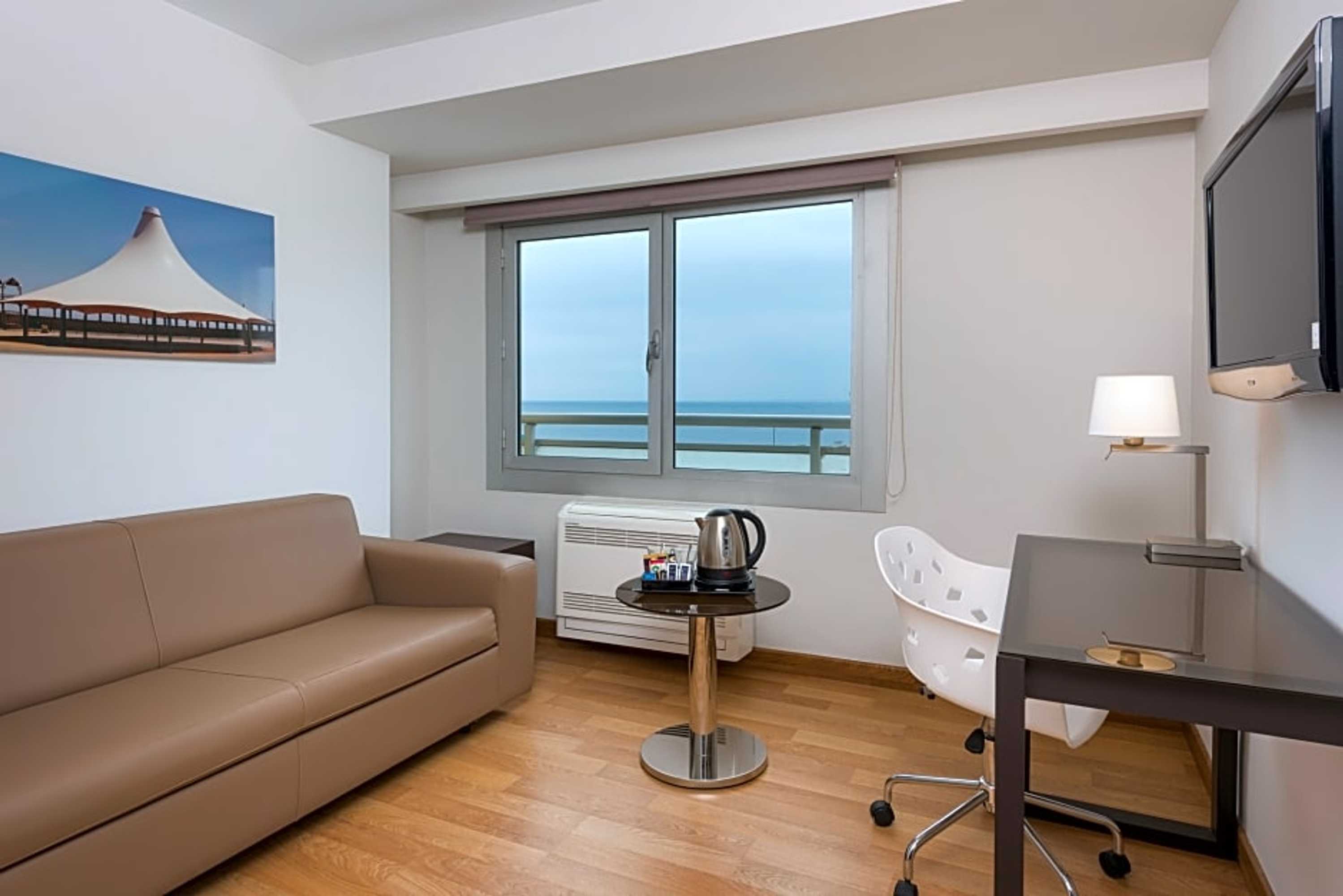 Gift card for Hotel Alicante Gran Sol Affiliated by Meliá Gift card for Hotel Alicante Gran Sol Affiliated by Meliá