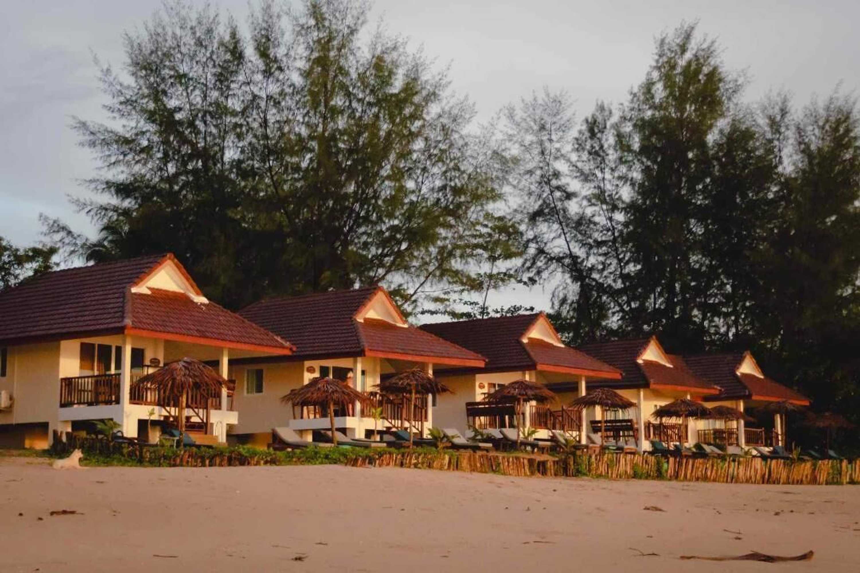 Gift card for Pranee Beach Bungalows Gift card for Pranee Beach Bungalows