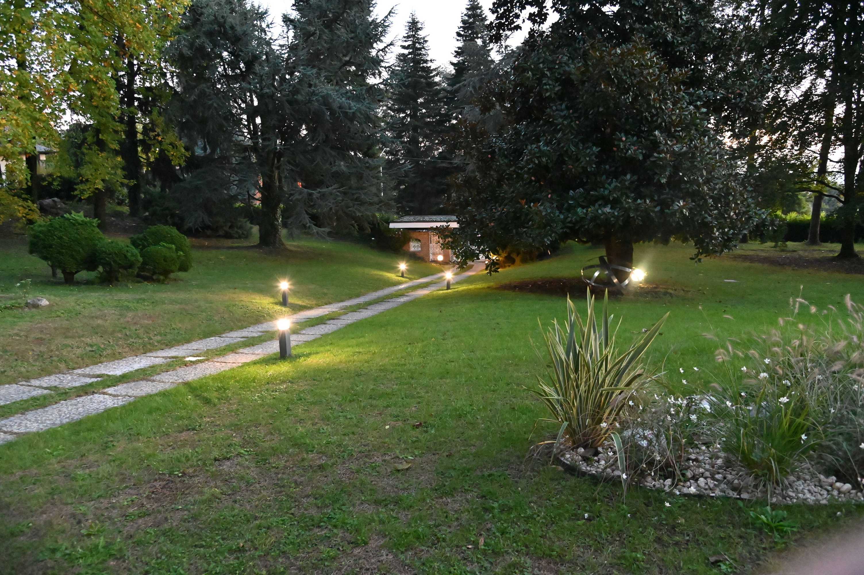 Gift card for Wonderful Villa Between Como And Milano Gift card for Wonderful Villa Between Como And Milano