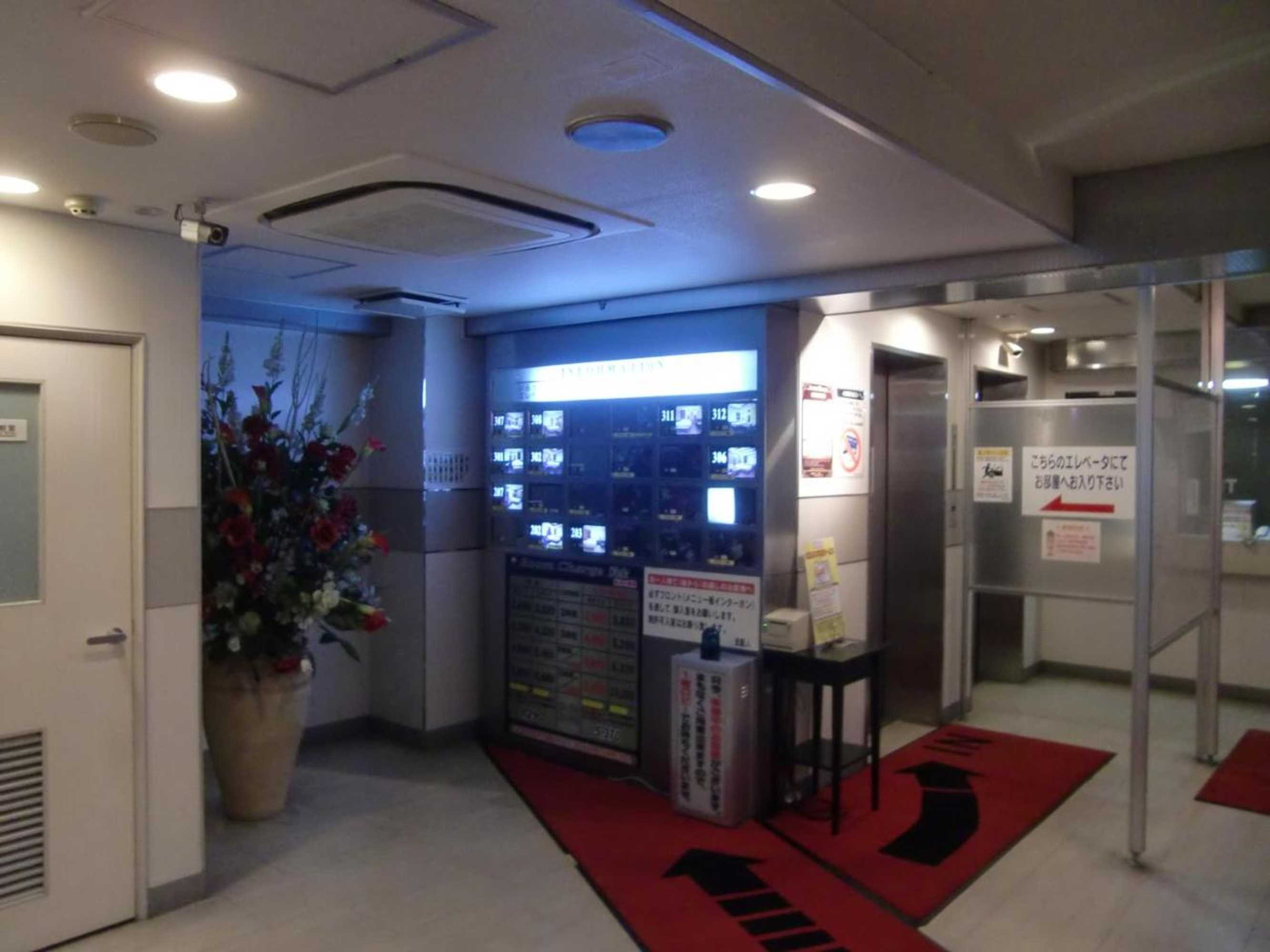 Gift card for Hotel Golf Atsugi (adult Only)