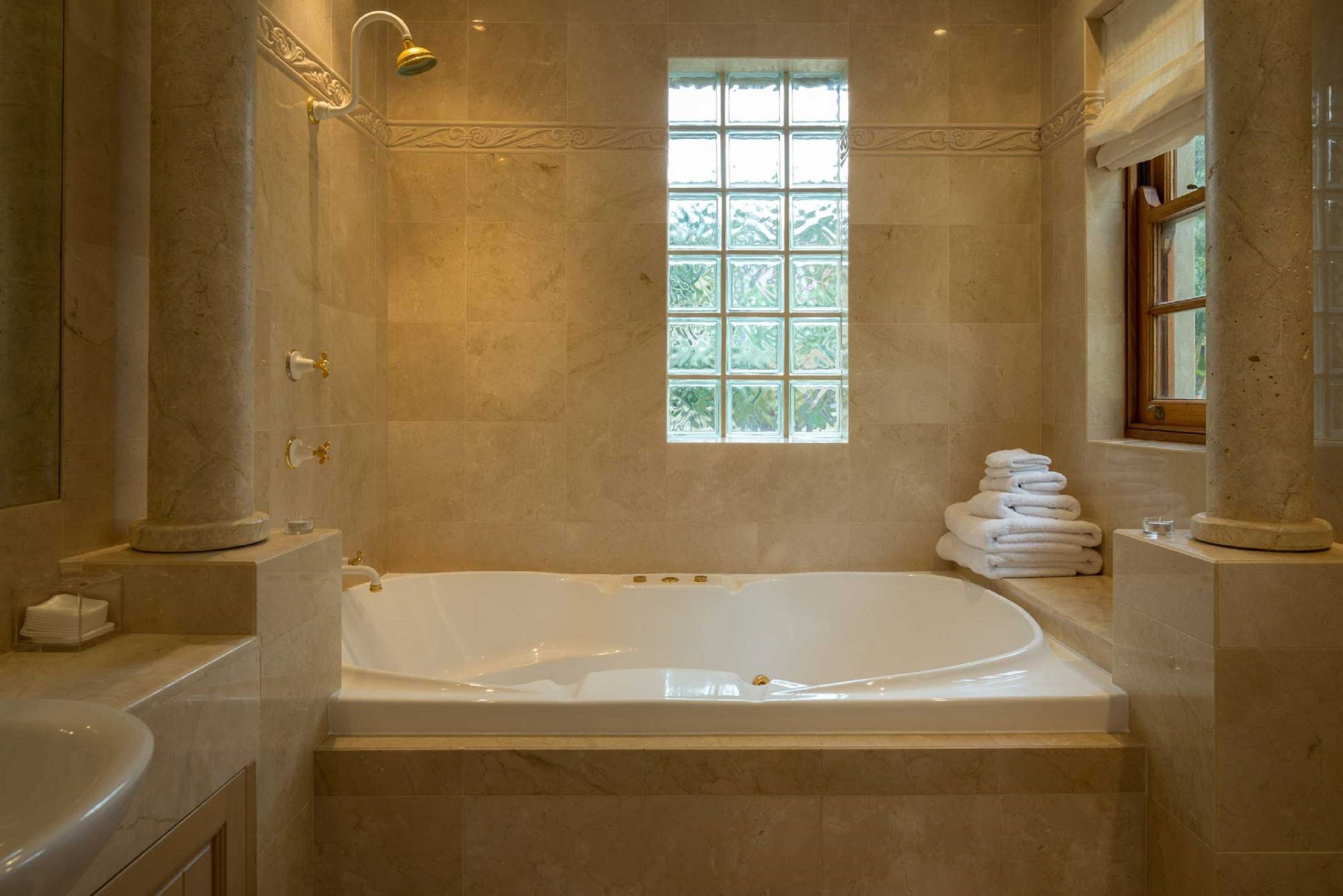 Gift card for Victoria's at Wategos