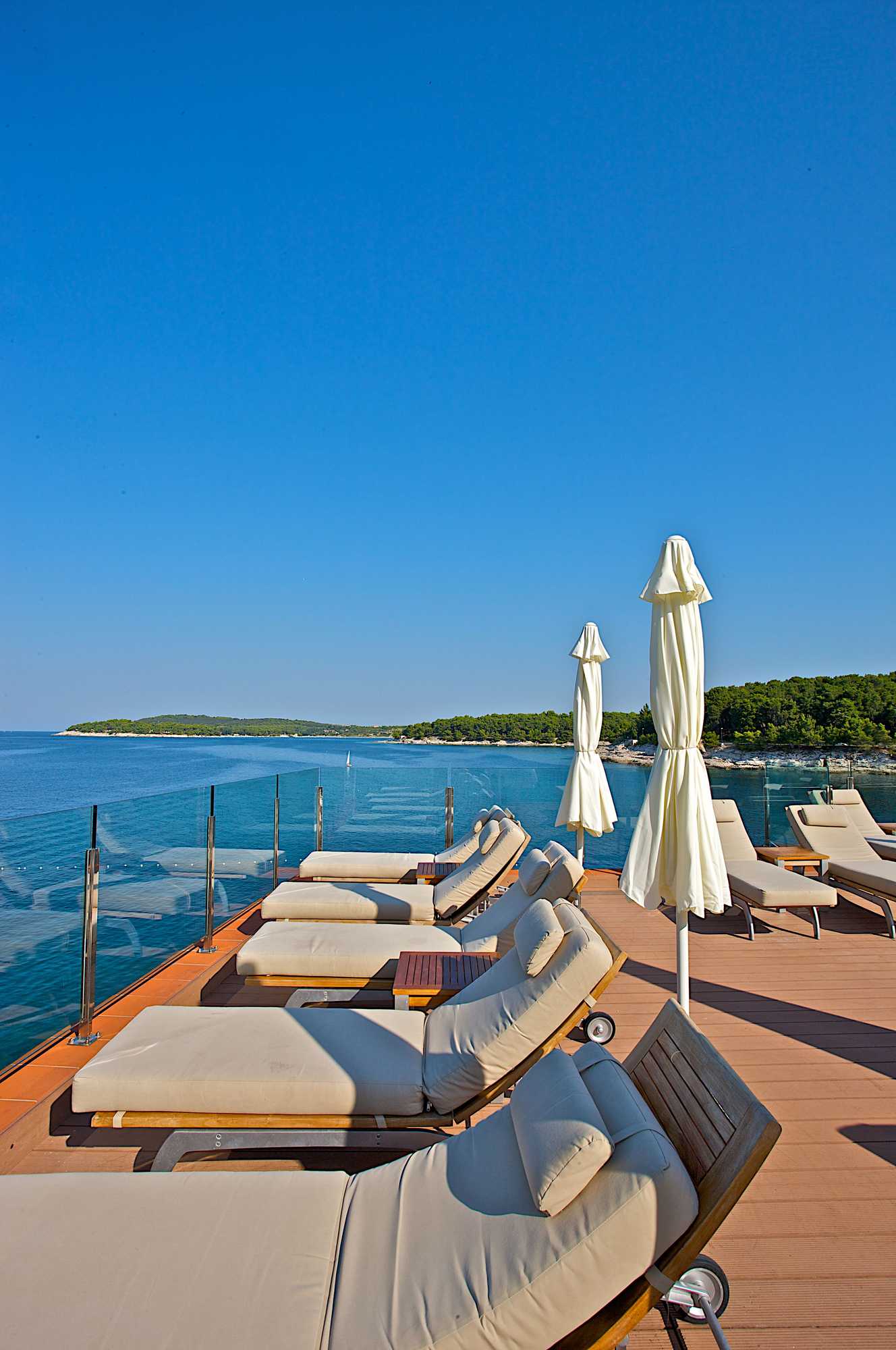 Gift card for Splendid Golden Rocks Resort Gift card for Splendid Golden Rocks Resort