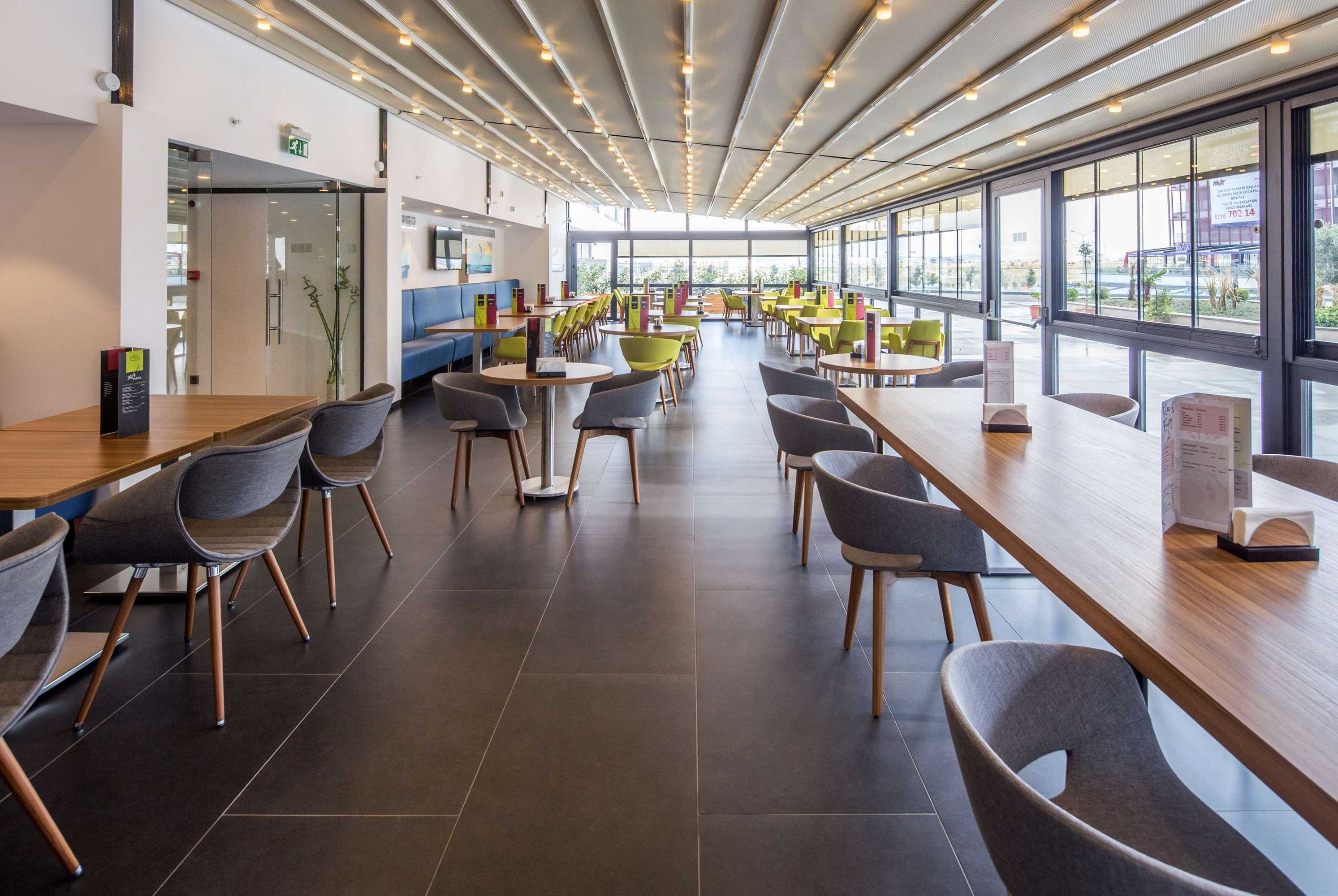 Gift card for Hampton by Hilton Istanbul Kurtkoy Gift card for Hampton by Hilton Istanbul Kurtkoy