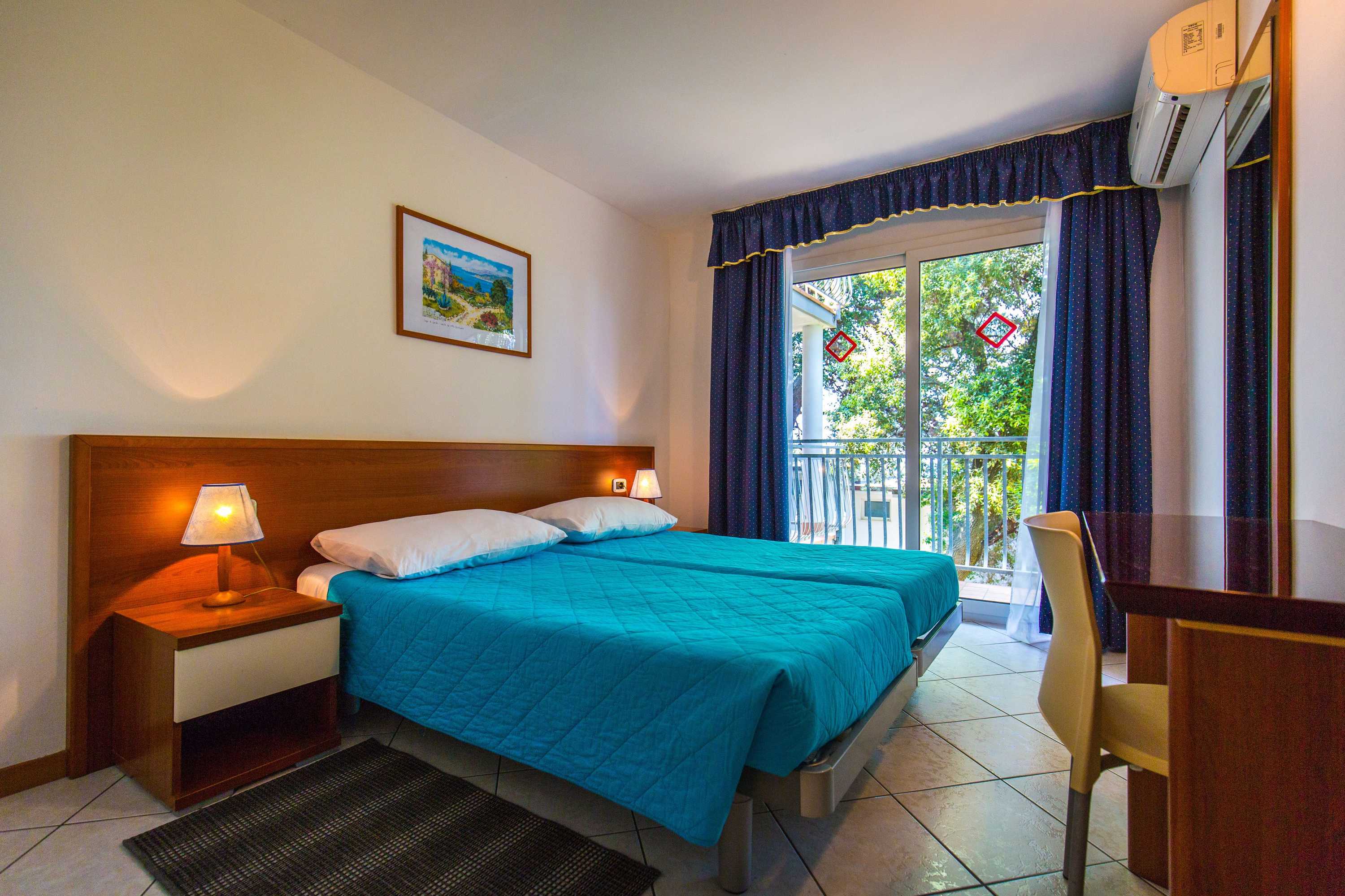 Gift card for Splendid Golden Rocks Resort Gift card for Splendid Golden Rocks Resort