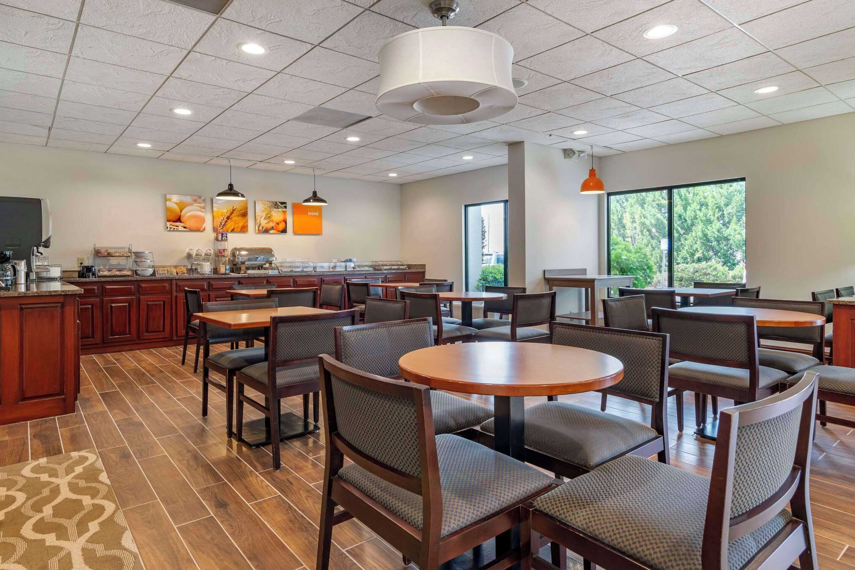 Gift card for Comfort Inn & Suites Dahlonega University Area Gift card for Comfort Inn & Suites Dahlonega University Area