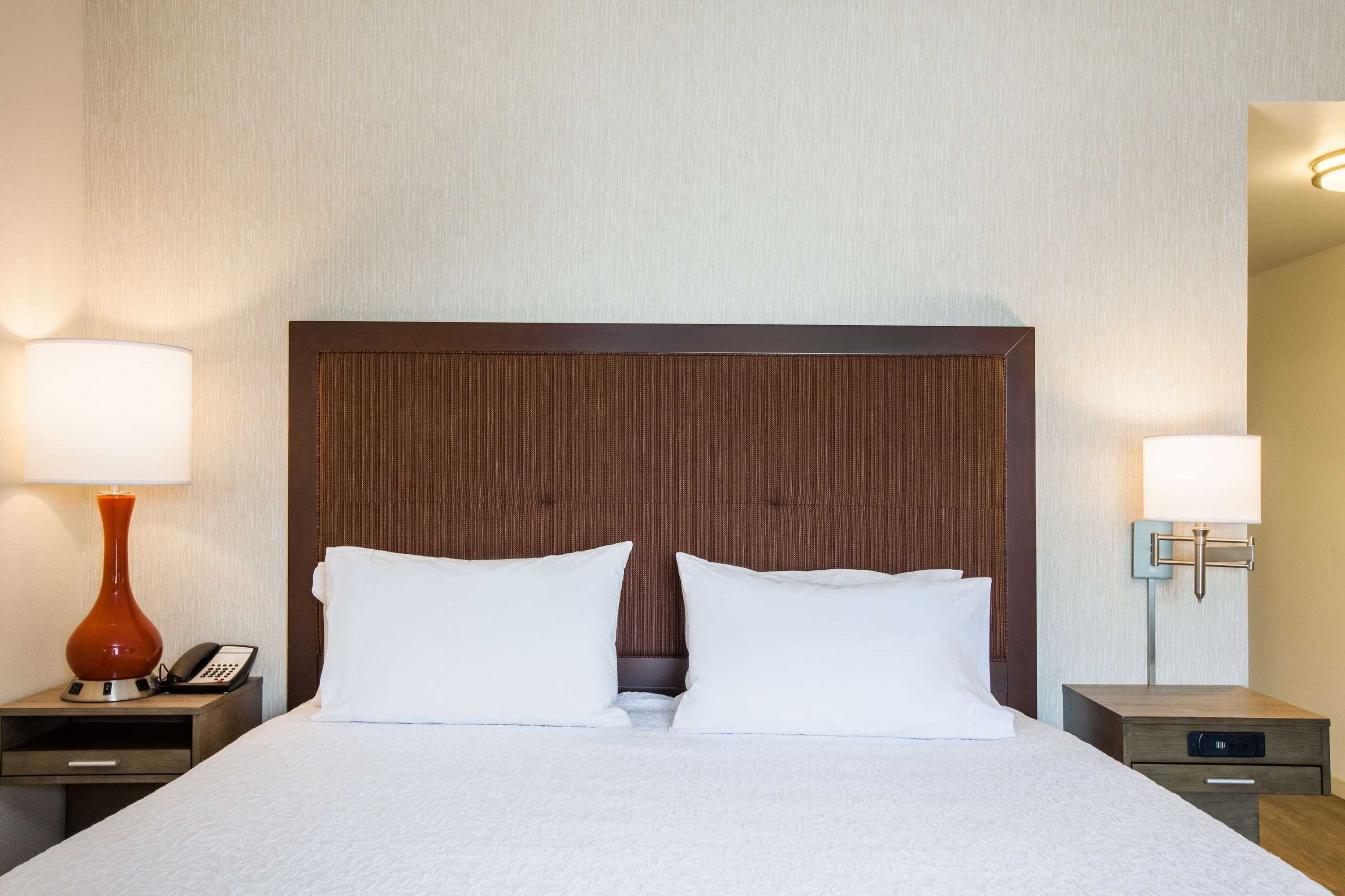Gift card for Hampton Inn & Suites Pasco/tri-Cities Gift card for Hampton Inn & Suites Pasco/tri-Cities