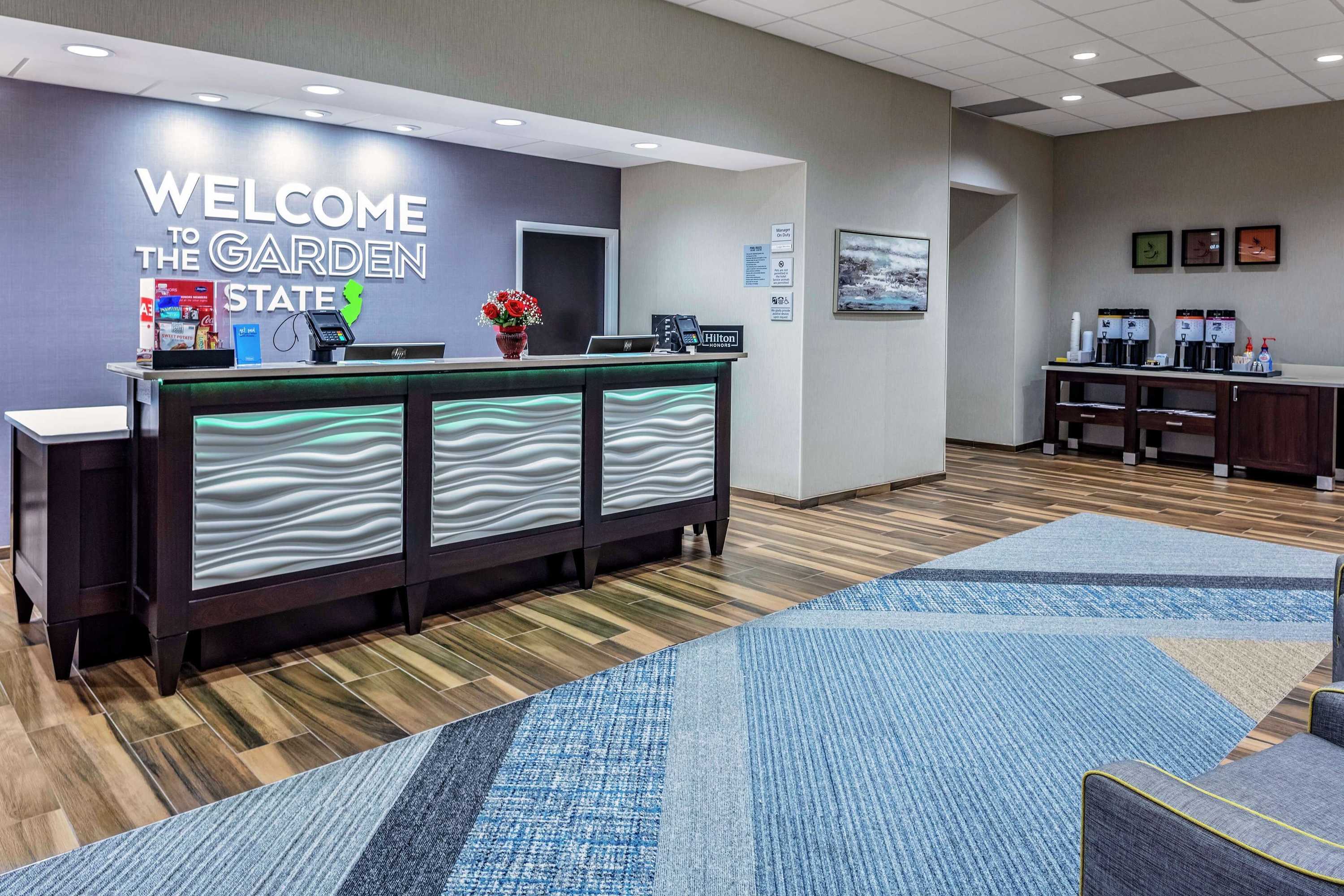 Gift card for Hampton Inn Cranbury Gift card for Hampton Inn Cranbury