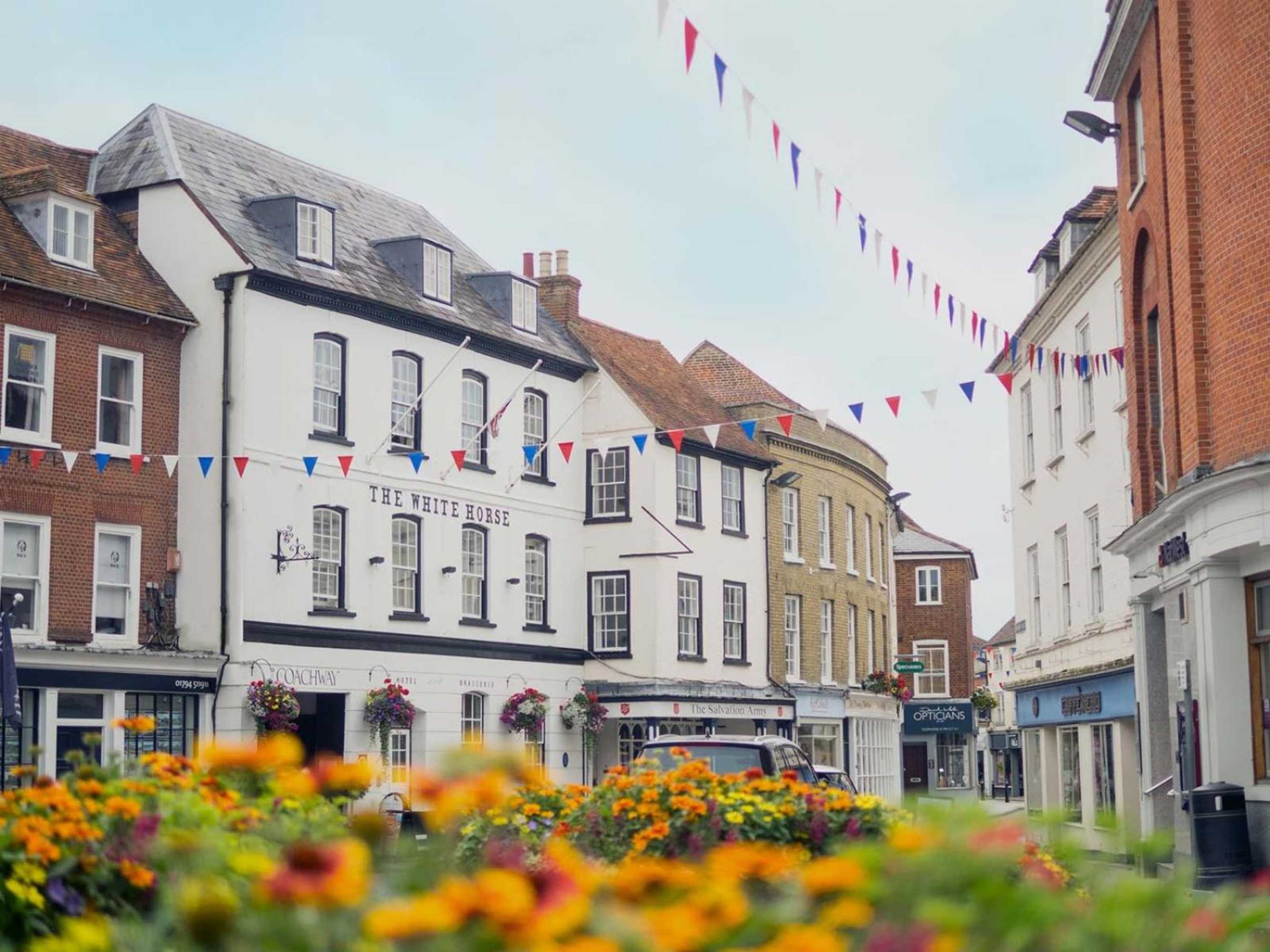 Gift card for The White Horse Hotel, Romsey, Hampshire Gift card for The White Horse Hotel, Romsey, Hampshire