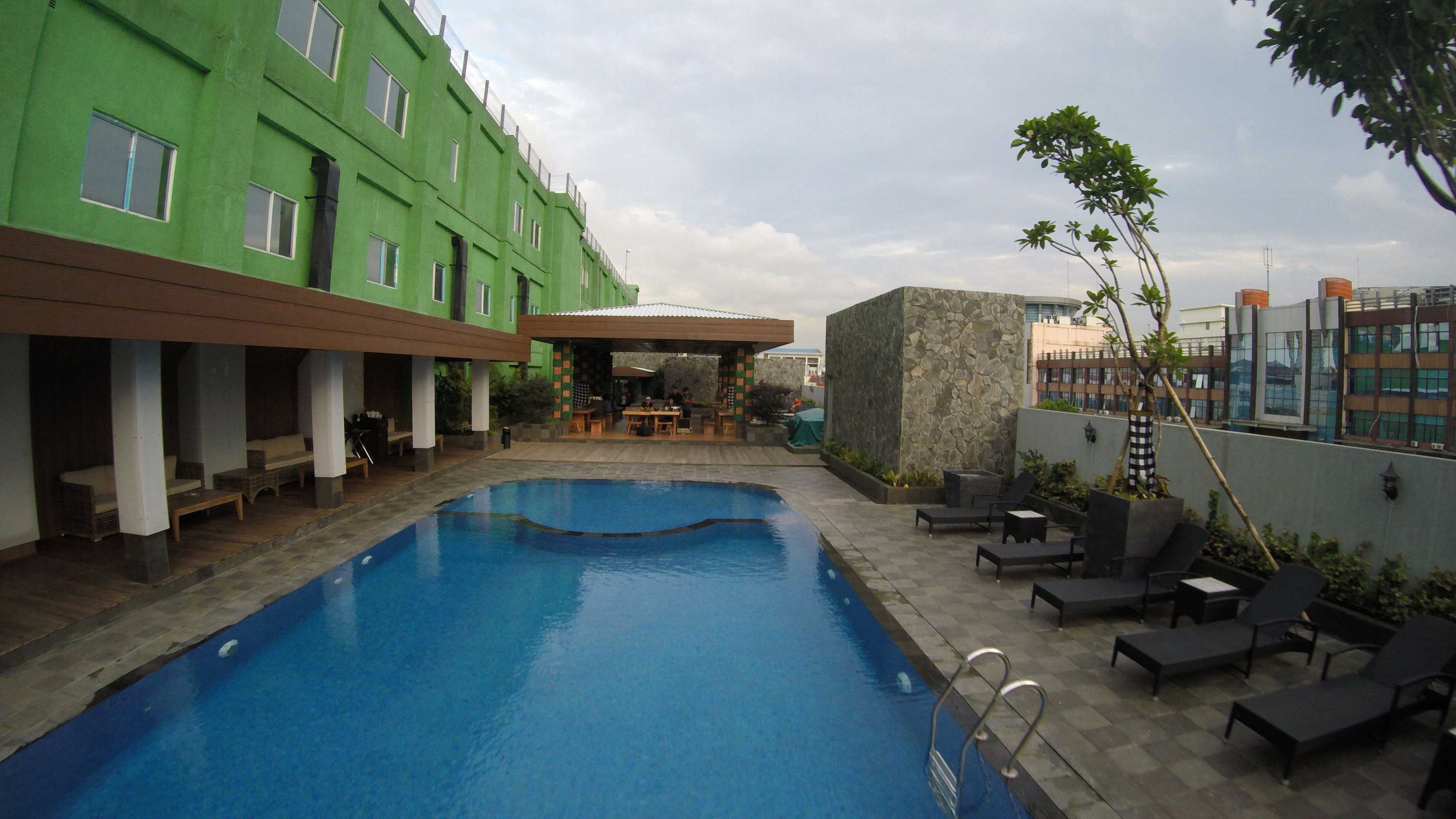 Gift card for Whiz Prime Hotel Kelapa Gading Gift card for Whiz Prime Hotel Kelapa Gading