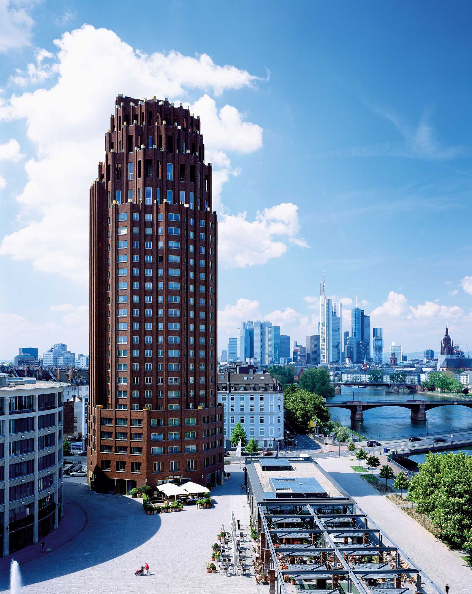 Gift card for Lindner Hotel Frankfurt Main Plaza, Part of Jdv by Hyatt Gift card for Lindner Hotel Frankfurt Main Plaza, Part of Jdv by Hyatt