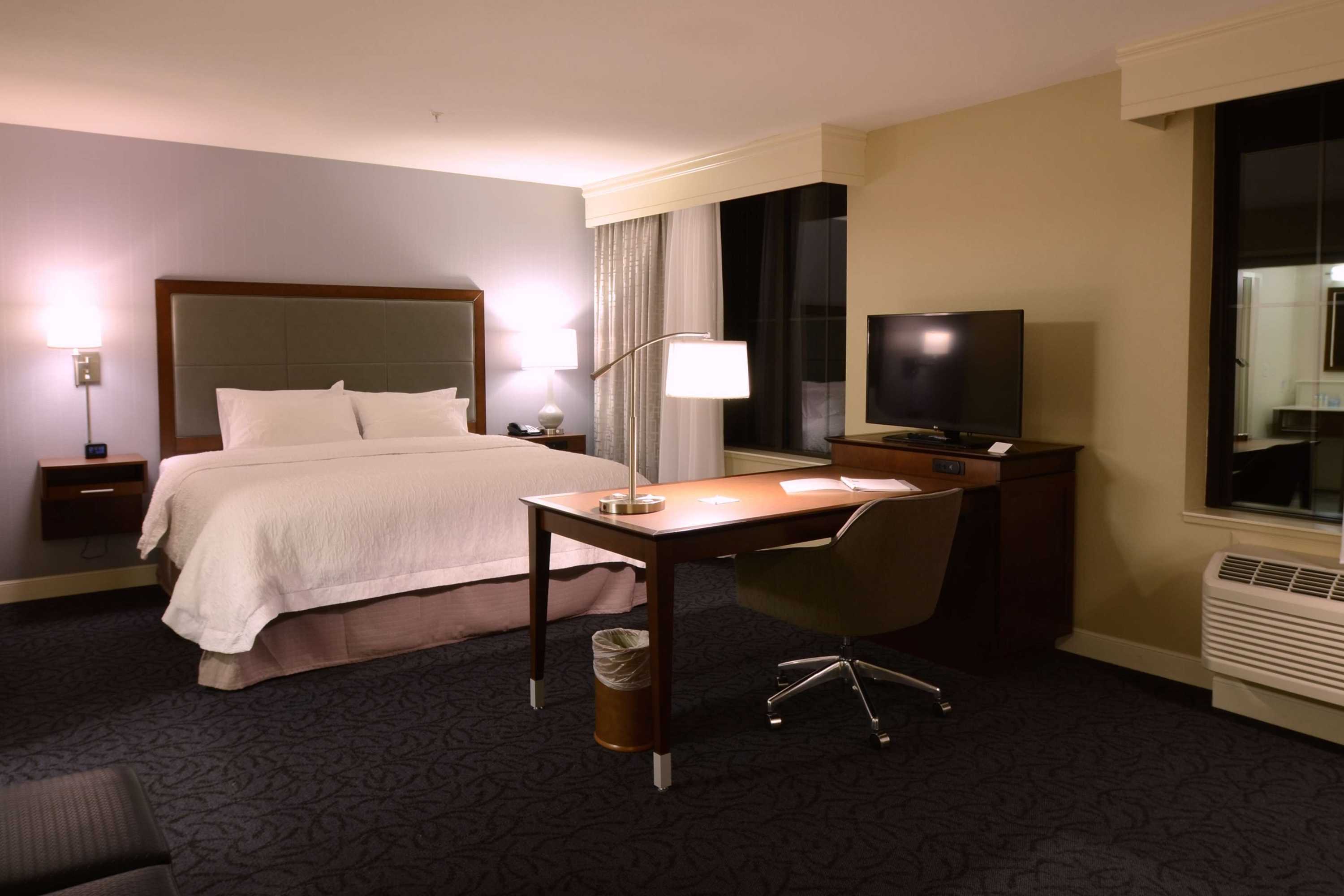 Gift card for Hampton Inn & Suites Cazenovia Gift card for Hampton Inn & Suites Cazenovia