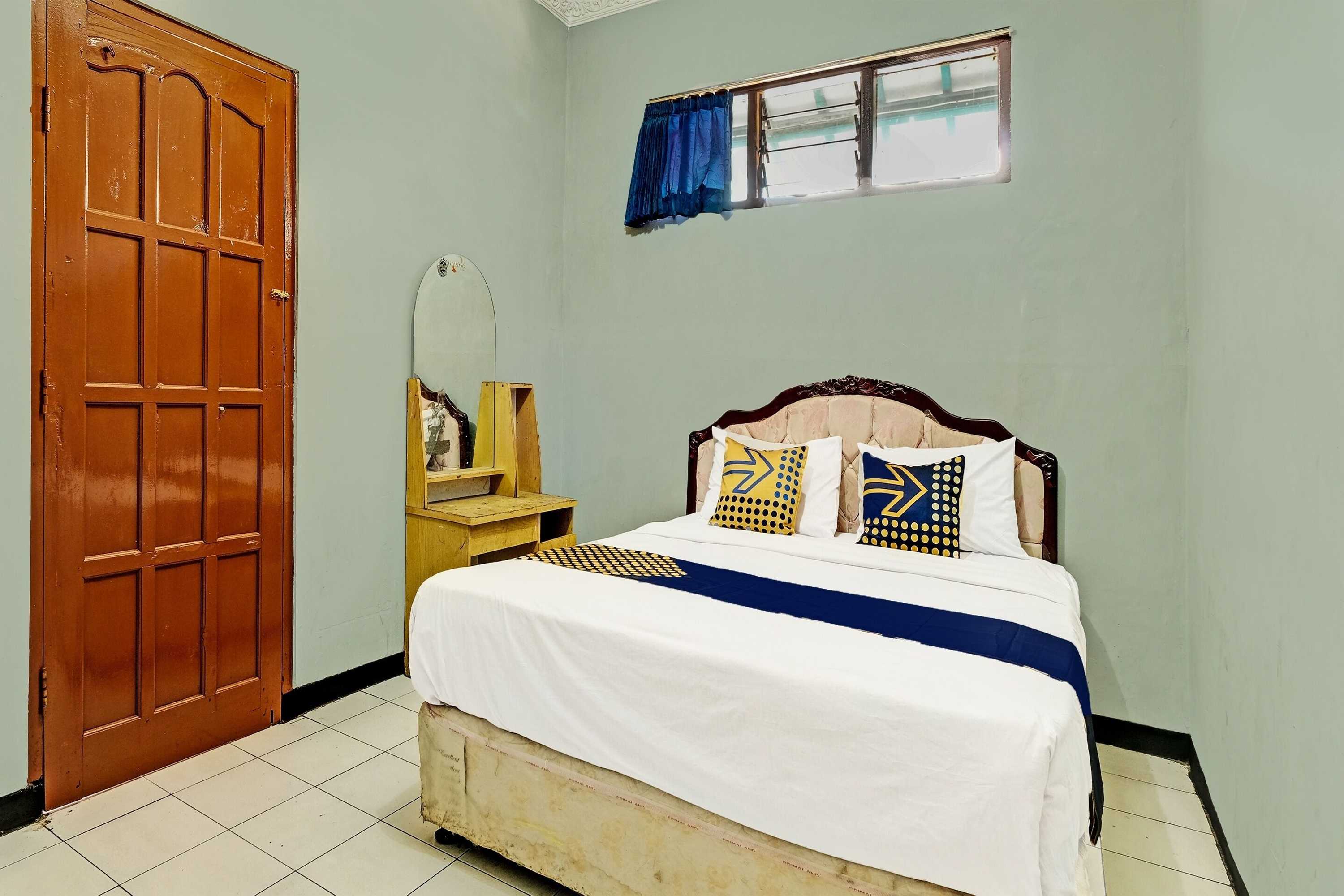 Gift card for Spot ON 91715 Hotel Citra Dewi 1 Gift card for Spot ON 91715 Hotel Citra Dewi 1