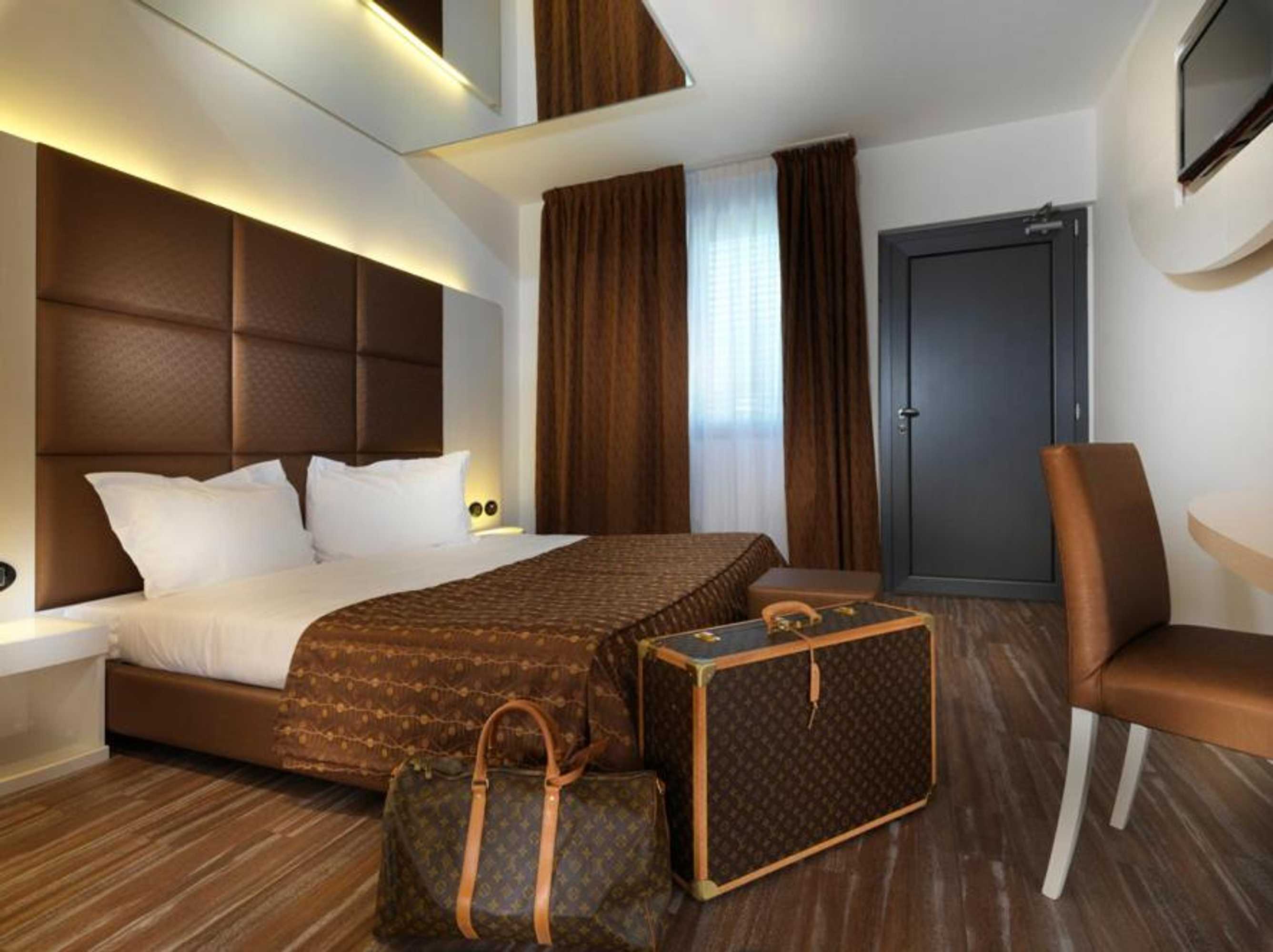 Gift card for Blu 9 Hotel