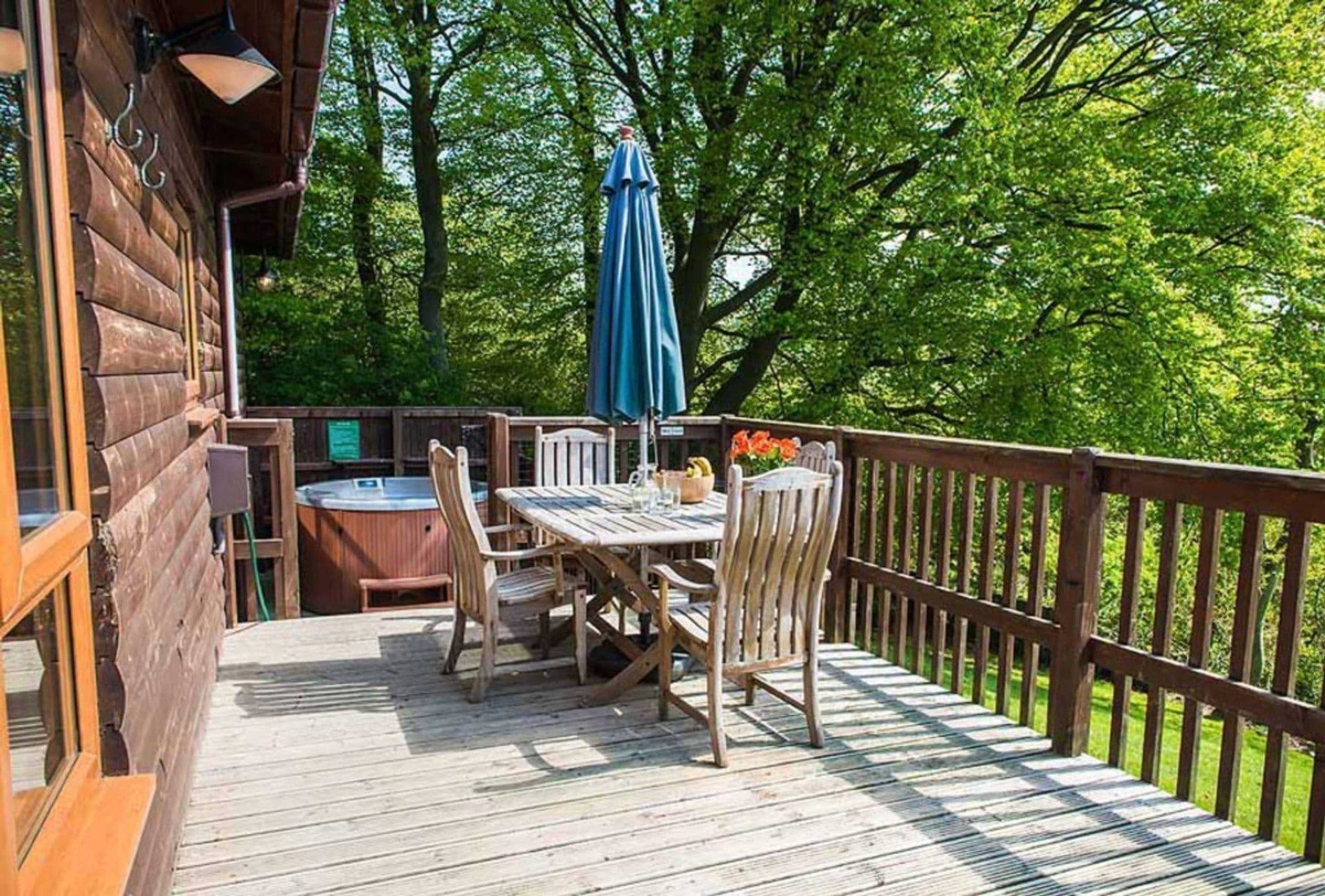 Gift card for Silver Birch Lodge With Hot Tub Near Cupar, Fife