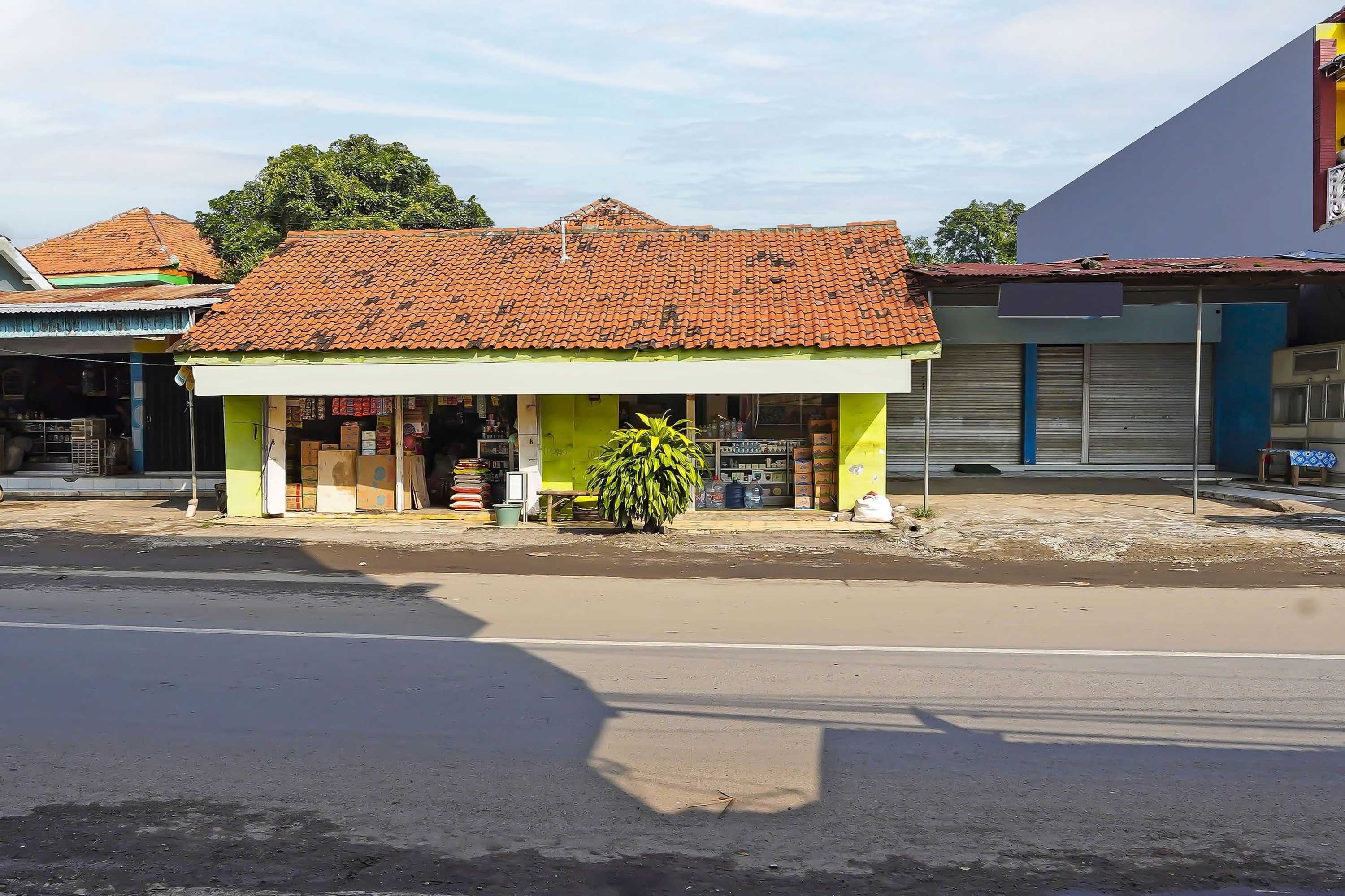 Gift card for Oyo 92416 Salsabila Homestay Gift card for Oyo 92416 Salsabila Homestay