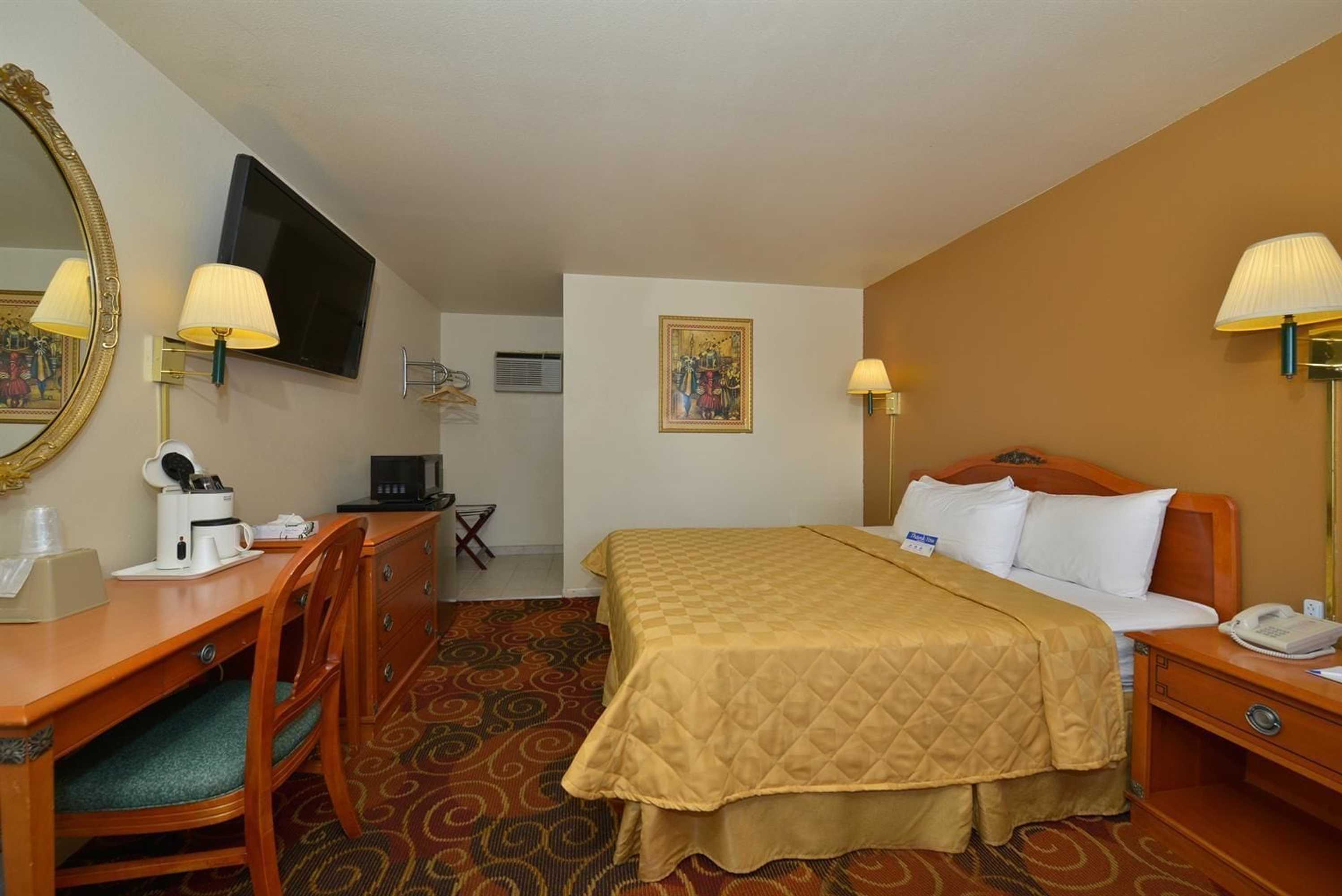 Gift card for Americas Best Value Inn Santa Rosa, NM Gift card for Americas Best Value Inn Santa Rosa, NM