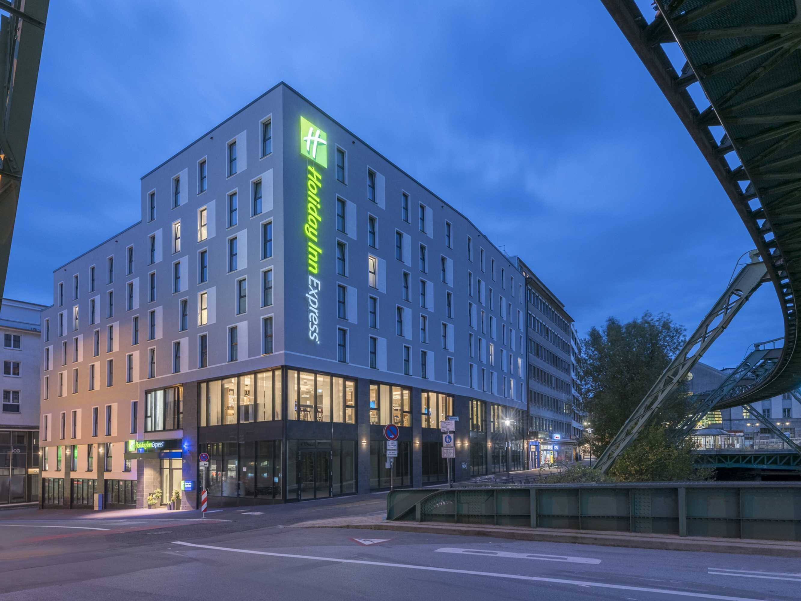 Gift card for Holiday Inn Express Wuppertal - Hauptbahnhof by Ihg Gift card for Holiday Inn Express Wuppertal - Hauptbahnhof by Ihg