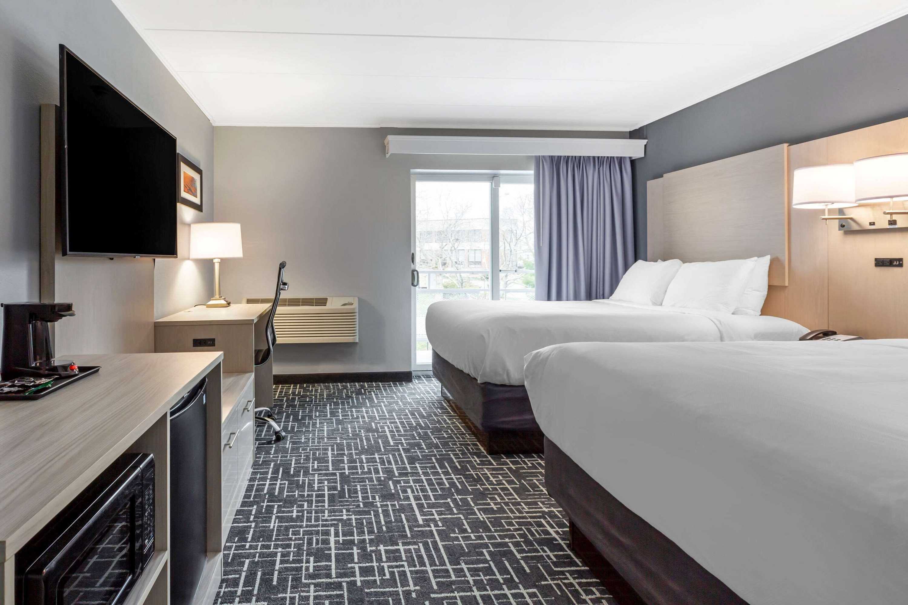 Gift card for Comfort Inn Hyannis - Cape Cod Gift card for Comfort Inn Hyannis - Cape Cod