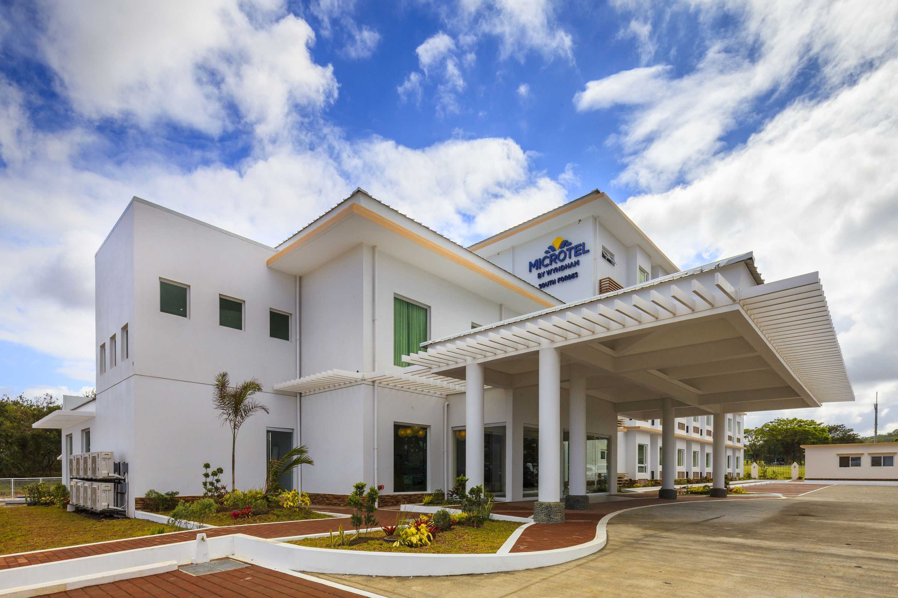Gift card for Microtel by Wyndham South Forbes Near Nuvali Gift card for Microtel by Wyndham South Forbes Near Nuvali