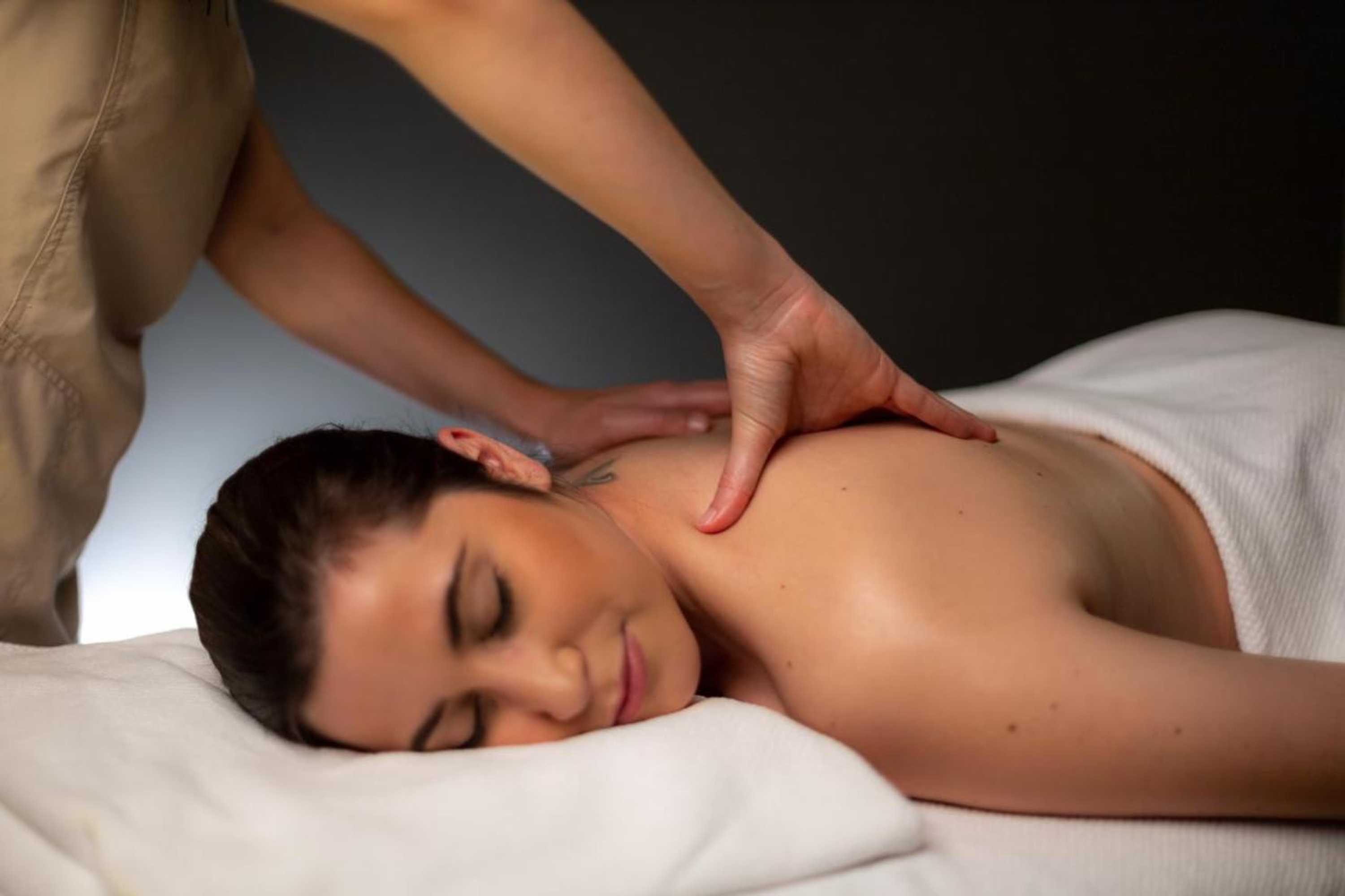 Gift card for Casa Das Penhas Douradas - Burel Expedition Hotel