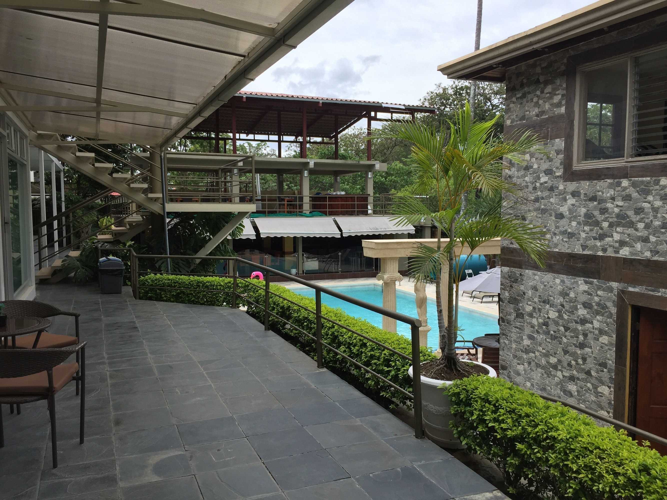 Gift card for Hotel Vista de Golf, San Jose Aeropuerto, Costa Rica Gift card for Hotel Vista de Golf, San Jose Aeropuerto, Costa Rica