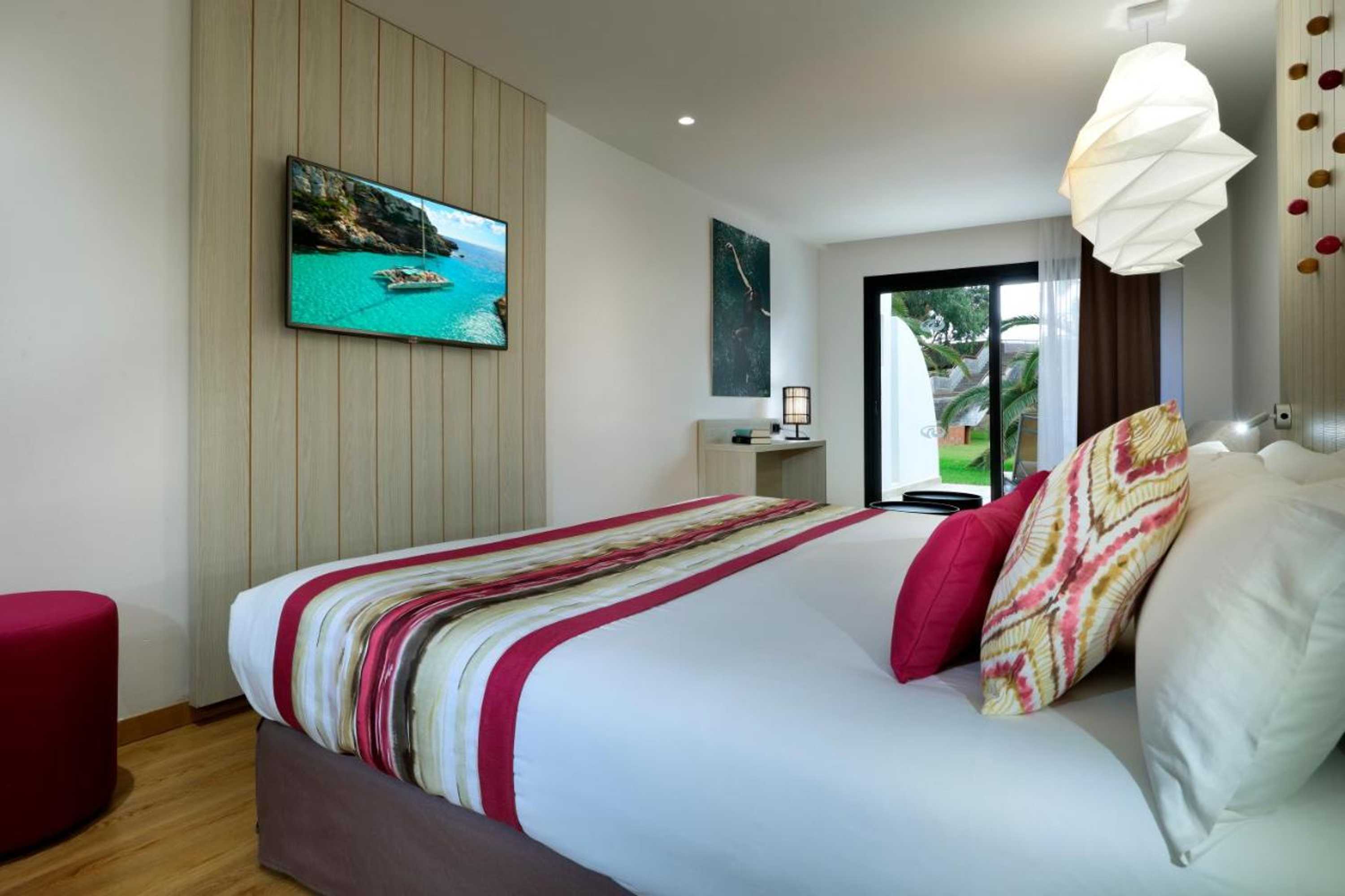 Gift card for Grand Palladium White Island Resort & Spa - All Inclusive Gift card for Grand Palladium White Island Resort & Spa - All Inclusive