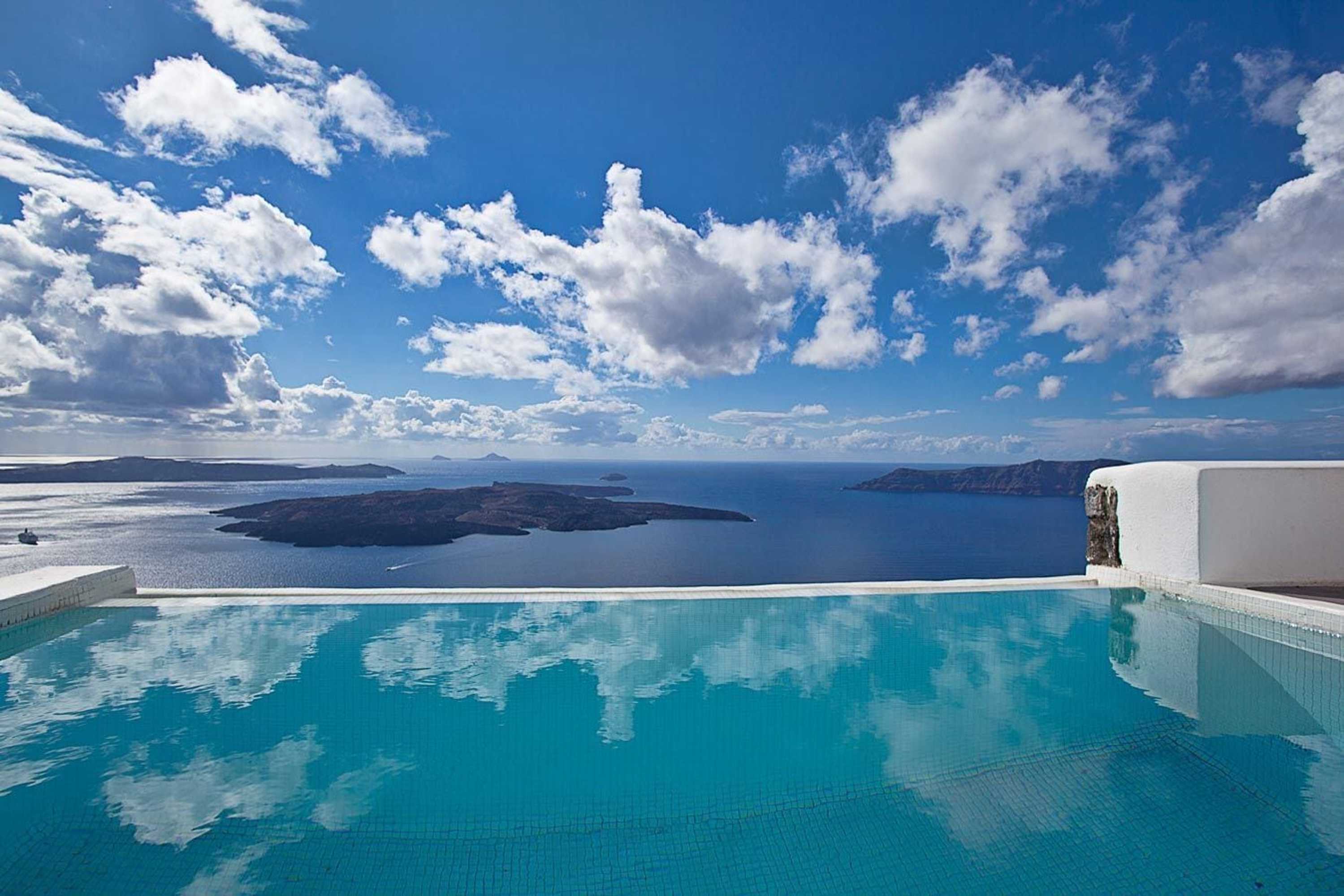 Gift card for Dreams Luxury Suites Gift card for Dreams Luxury Suites