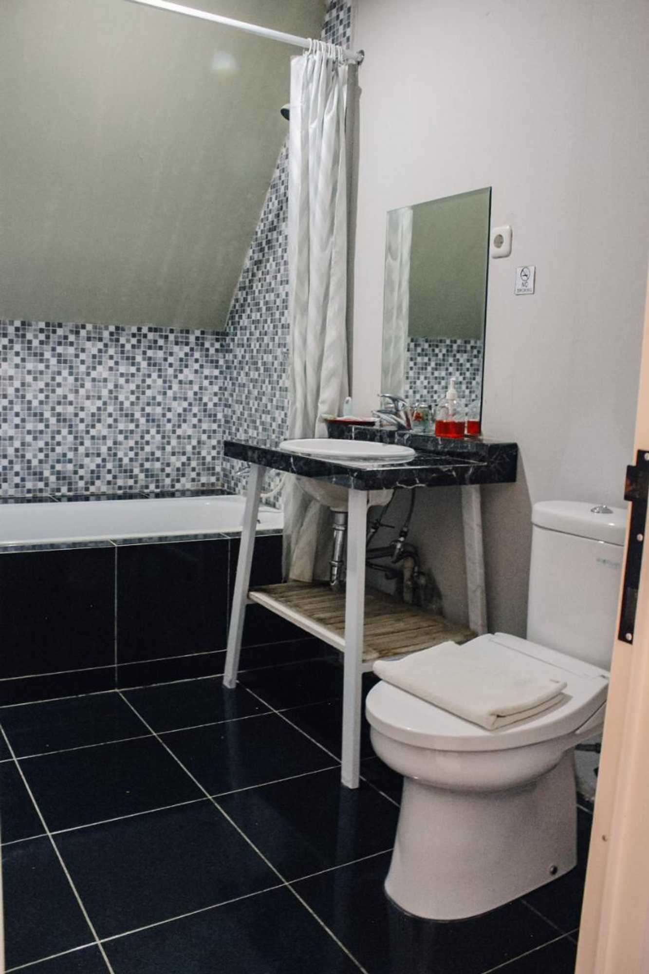 Gift card for Seaside Villa & Muse Beach Resto