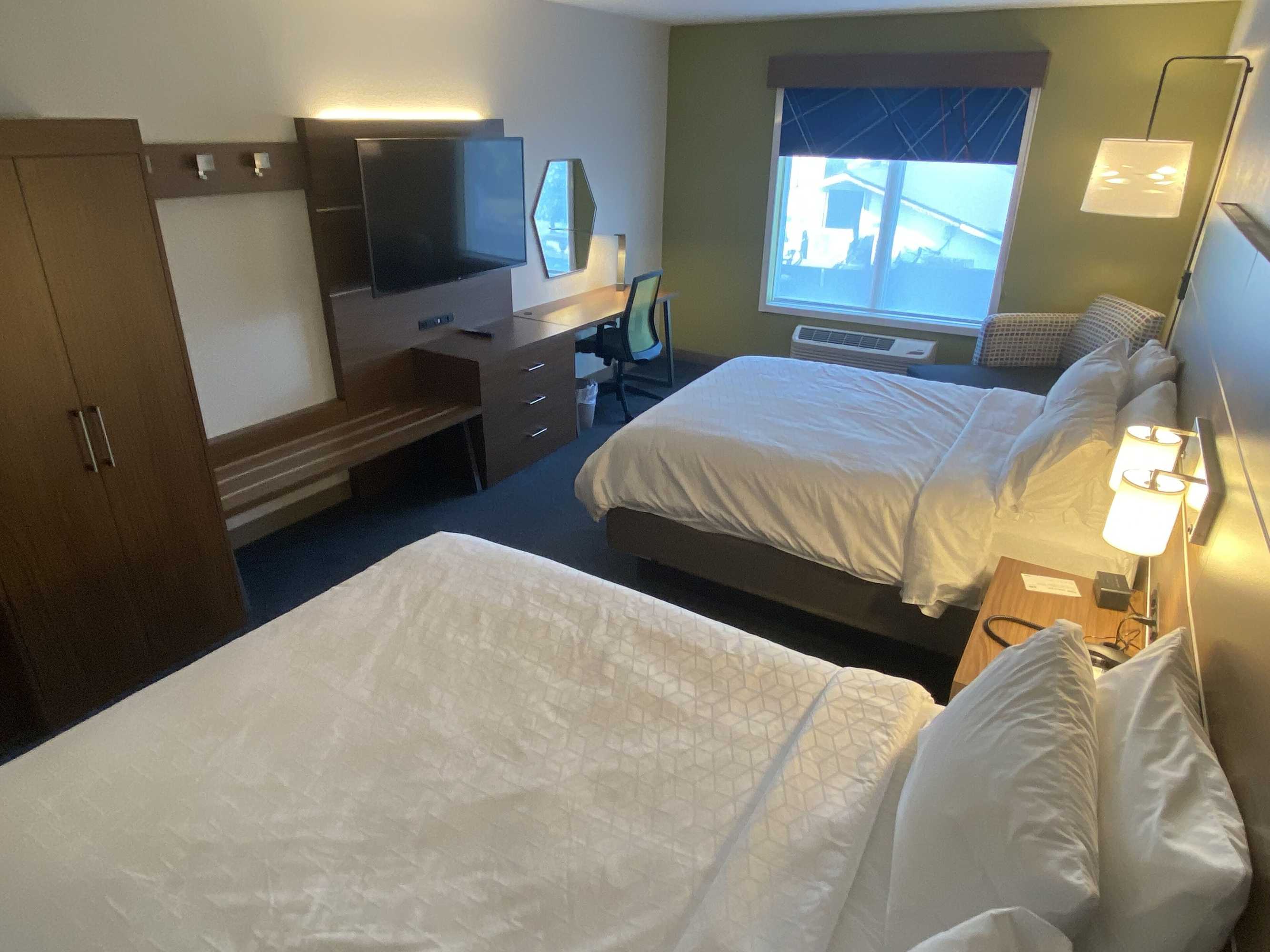 Gift card for Holiday Inn Express & Suites Dahlonega by Ihg Gift card for Holiday Inn Express & Suites Dahlonega by Ihg