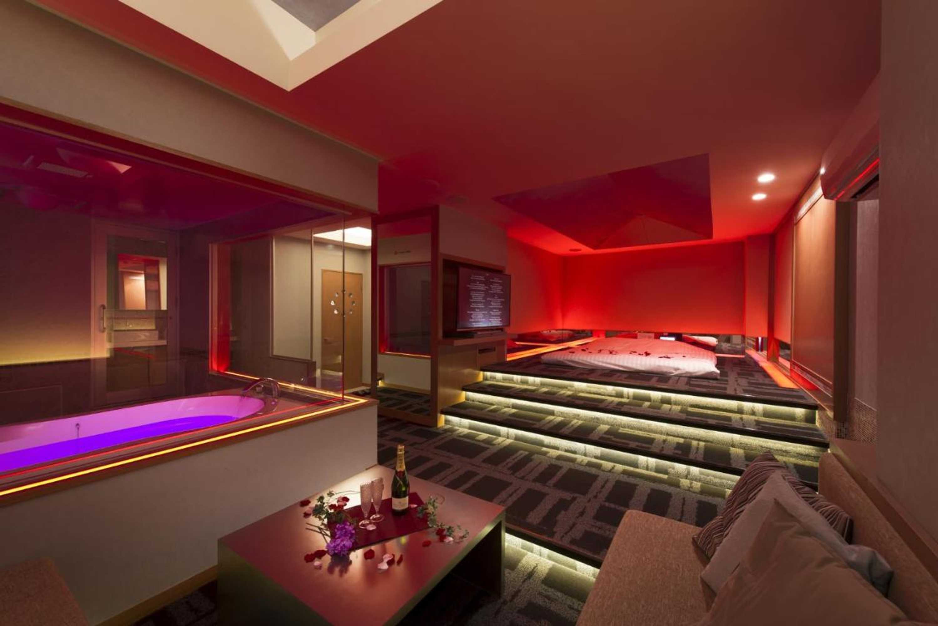 Gift card for Hotel Chateau Briant (adult Only)