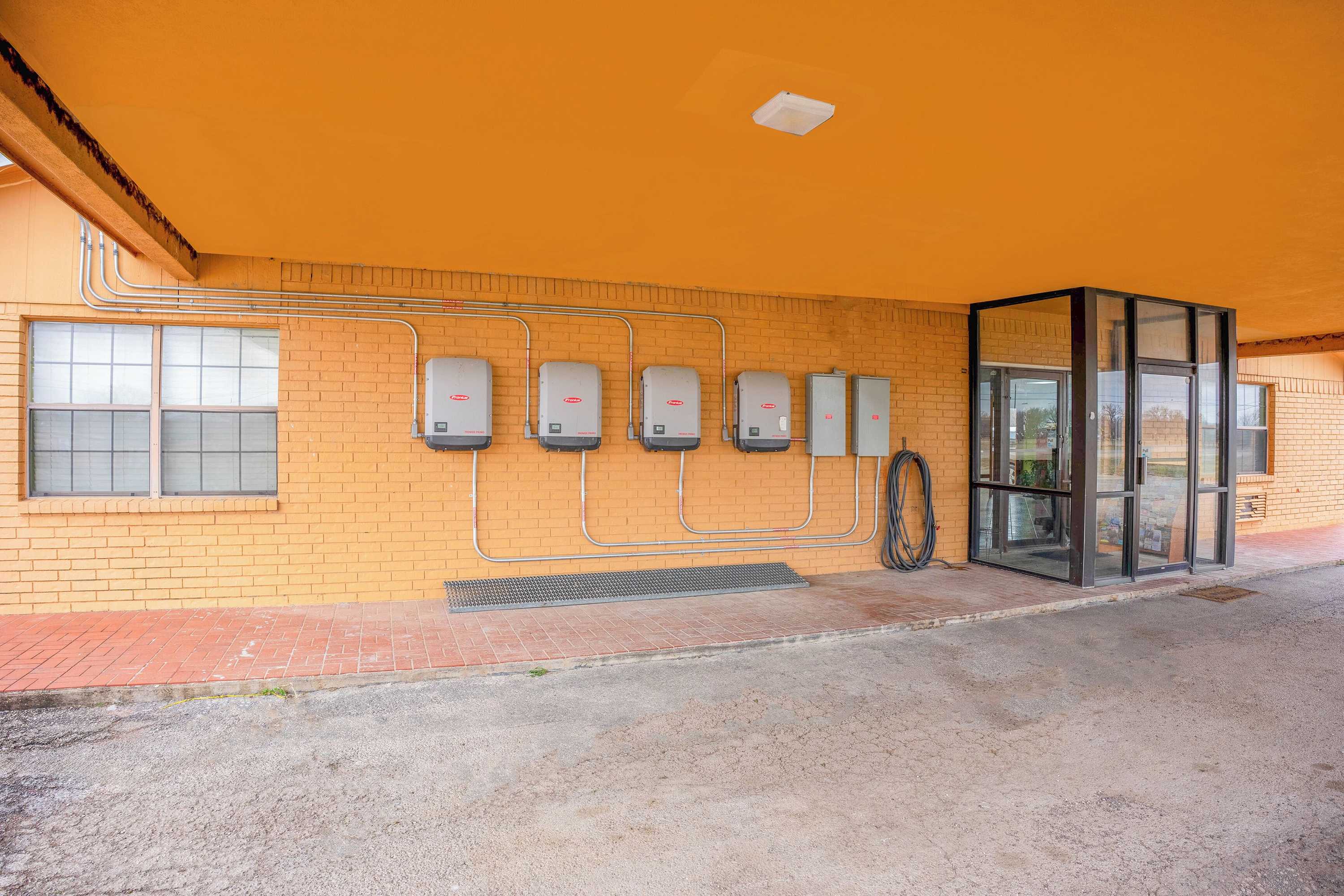 Gift card for Executive Inn By Oyo Mineral Wells Us-180