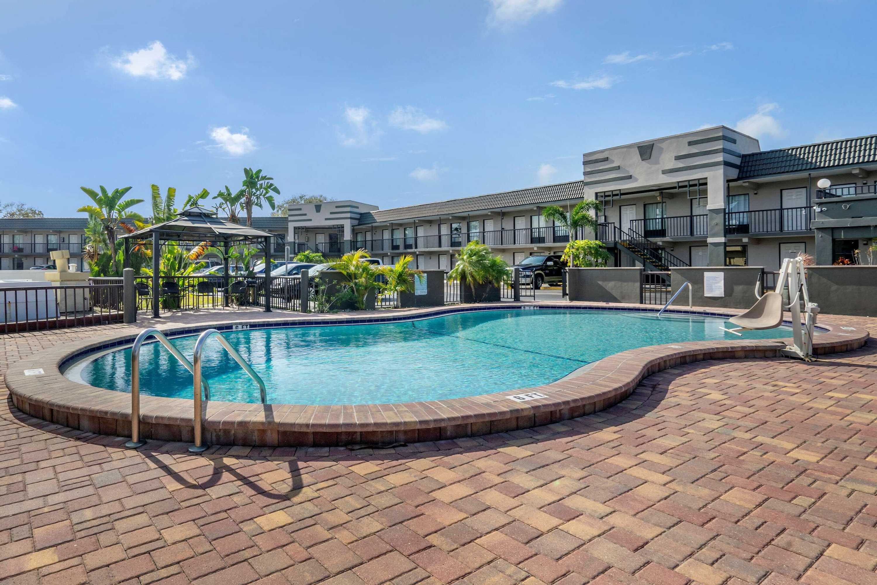 Gift card for Rodeway Inn Clearwater - Dunedin Gift card for Rodeway Inn Clearwater - Dunedin