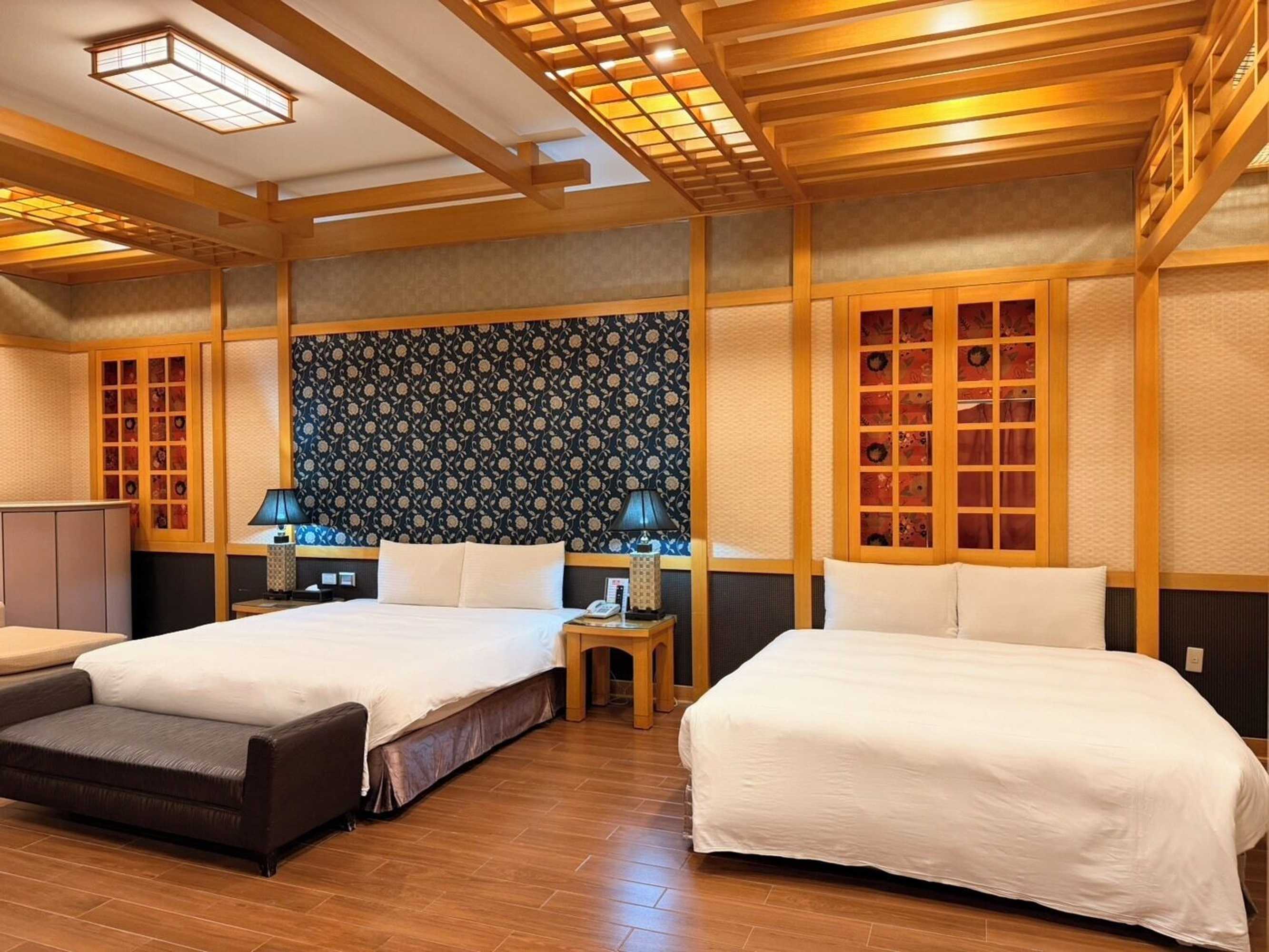 Gift card for Wei Feng Exquisite Motel Pintung Branch Gift card for Wei Feng Exquisite Motel Pintung Branch