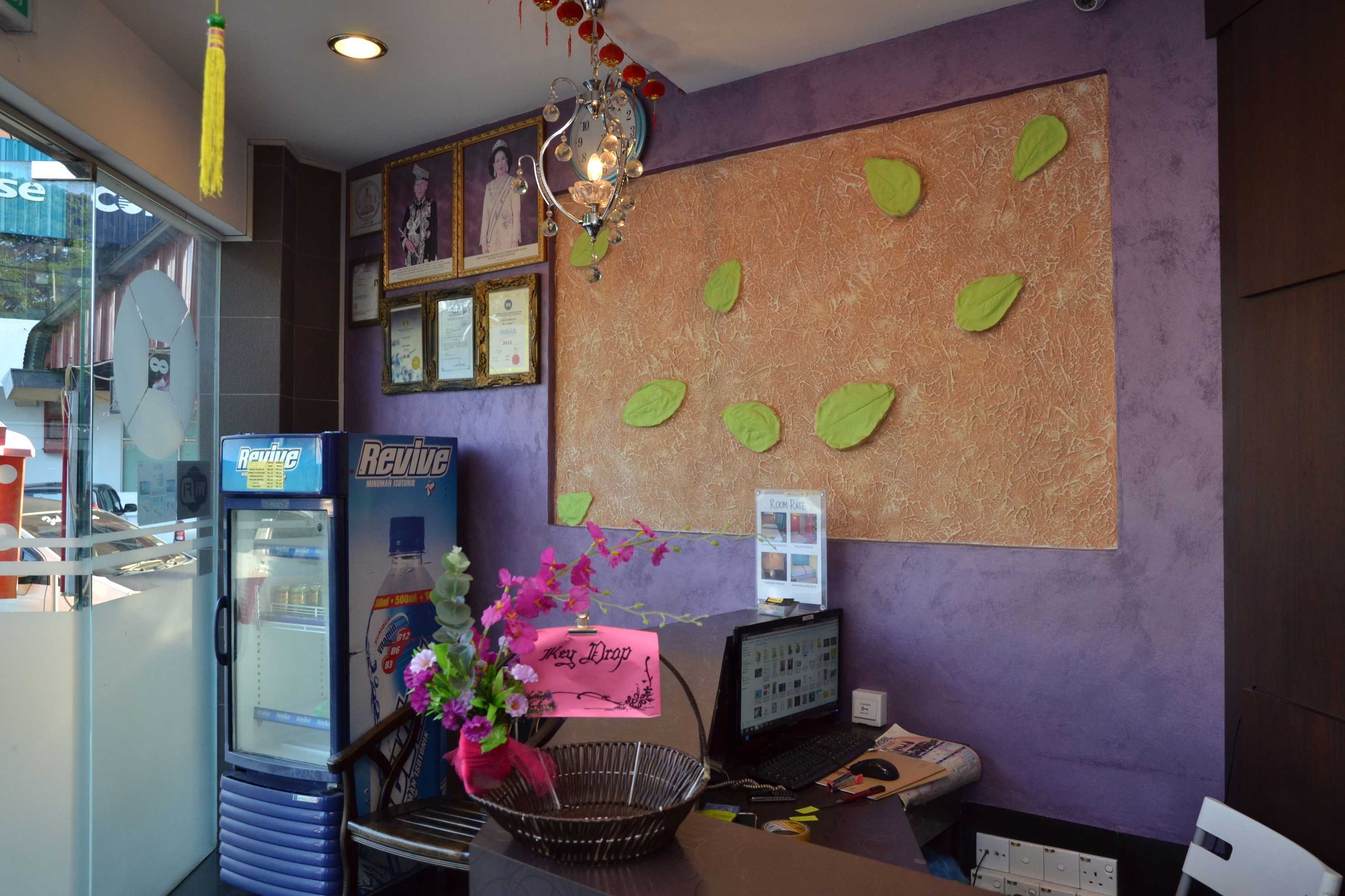 Gift card for Oyo 91077 Hotel Indah Gift card for Oyo 91077 Hotel Indah