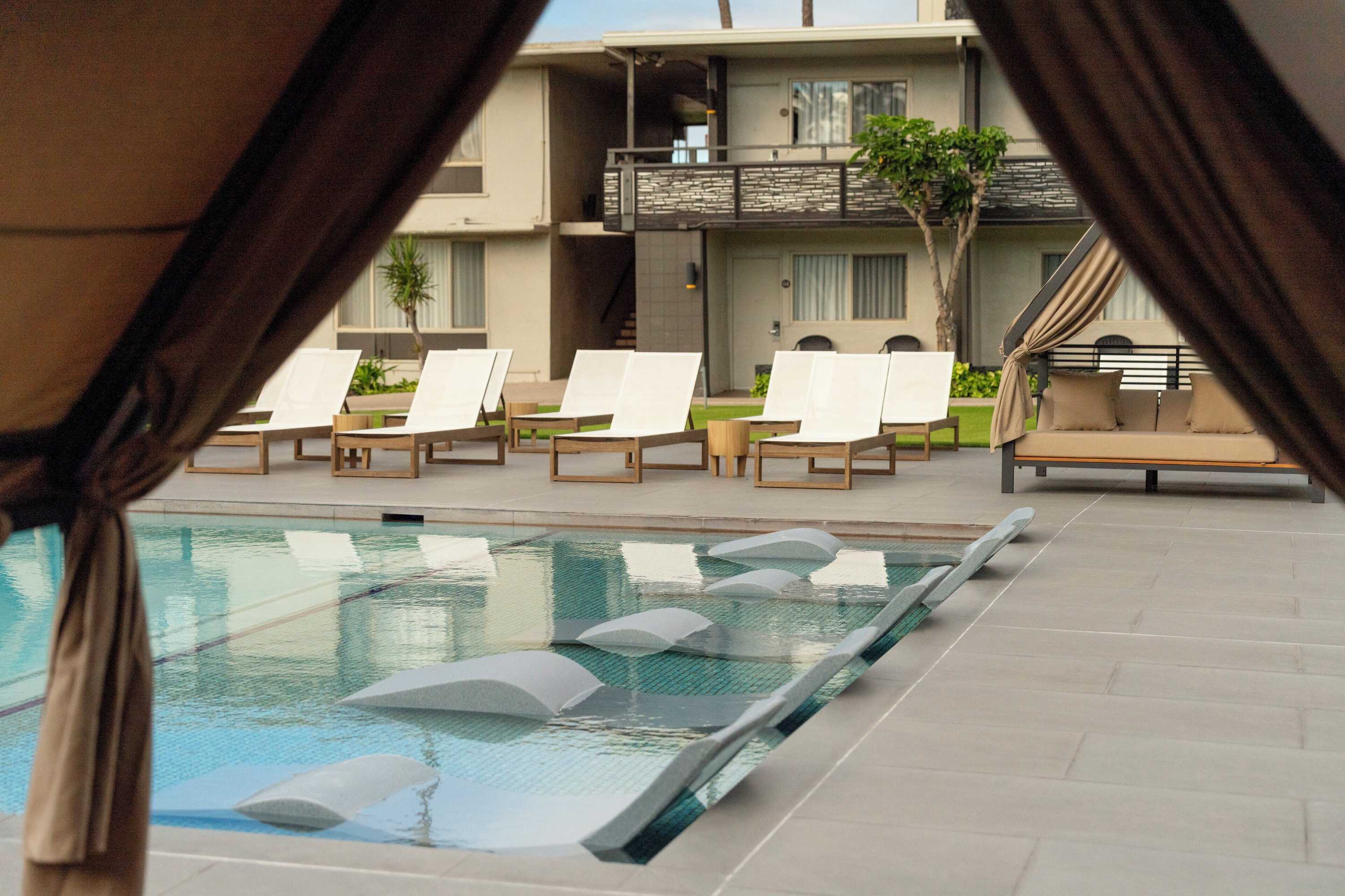 Gift card for Maui Seaside Hotel Gift card for Maui Seaside Hotel