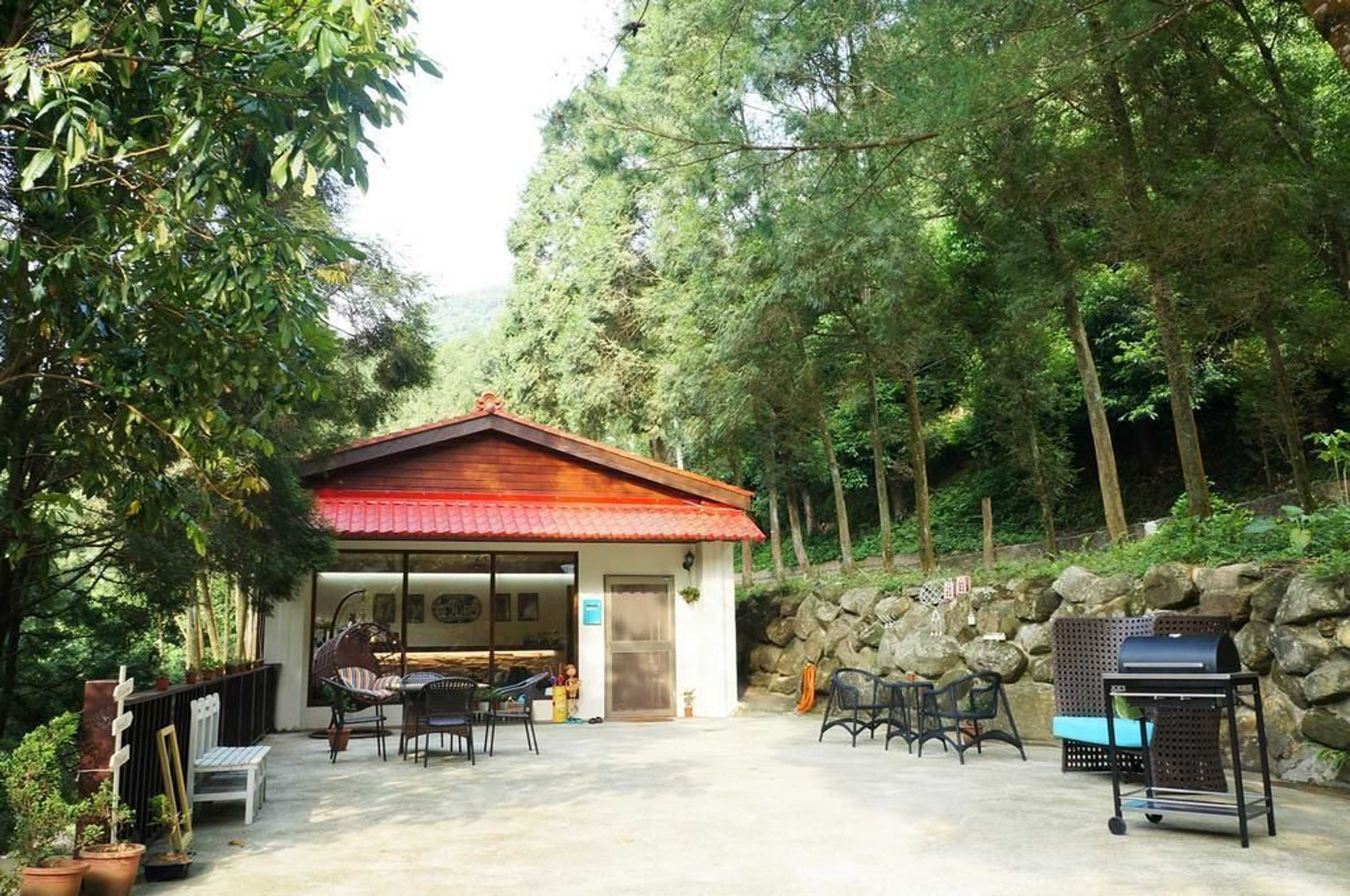 Gift card for Hillside Plot Inn