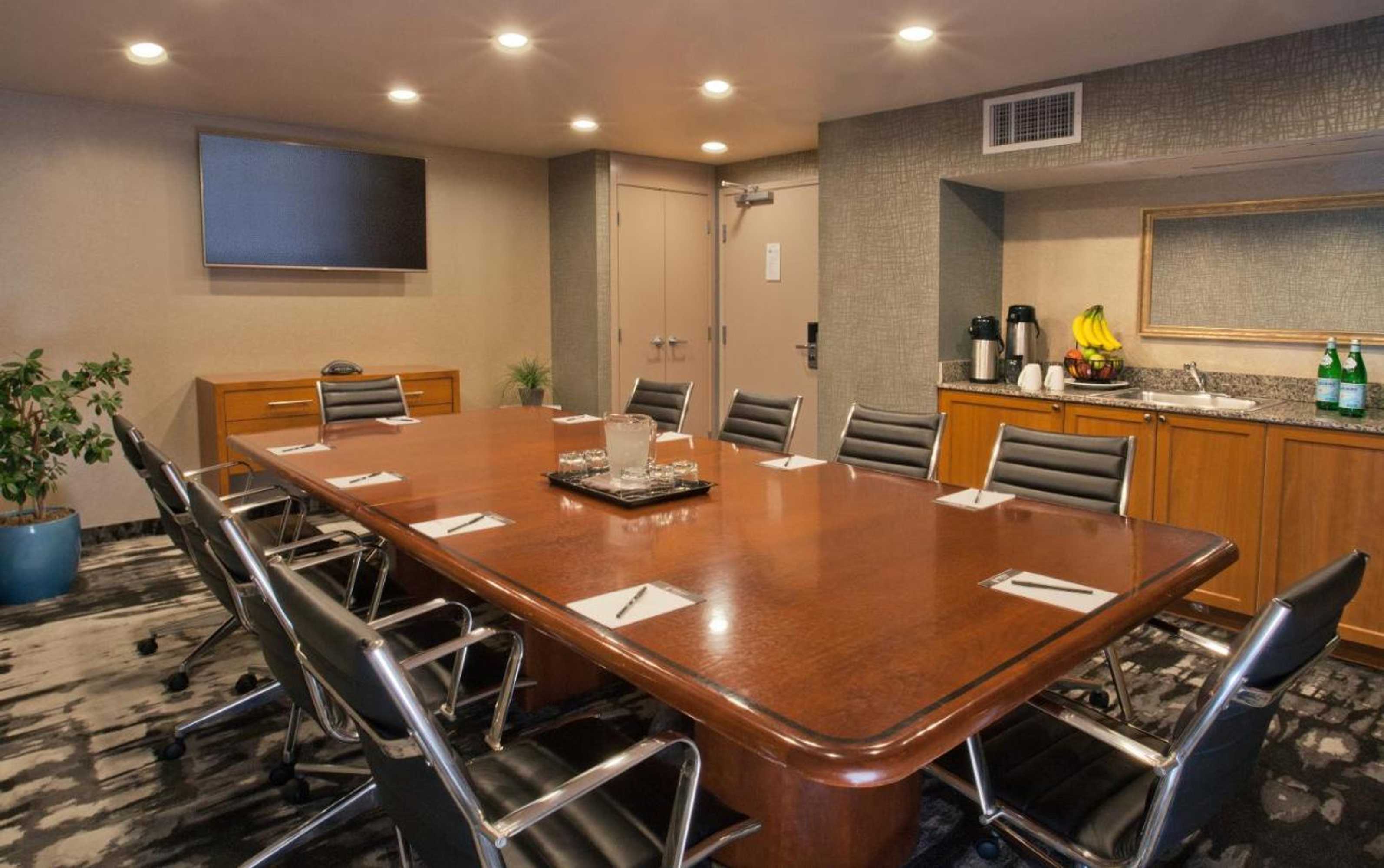 Gift card for Silver Cloud Hotel Tacoma Waterfront