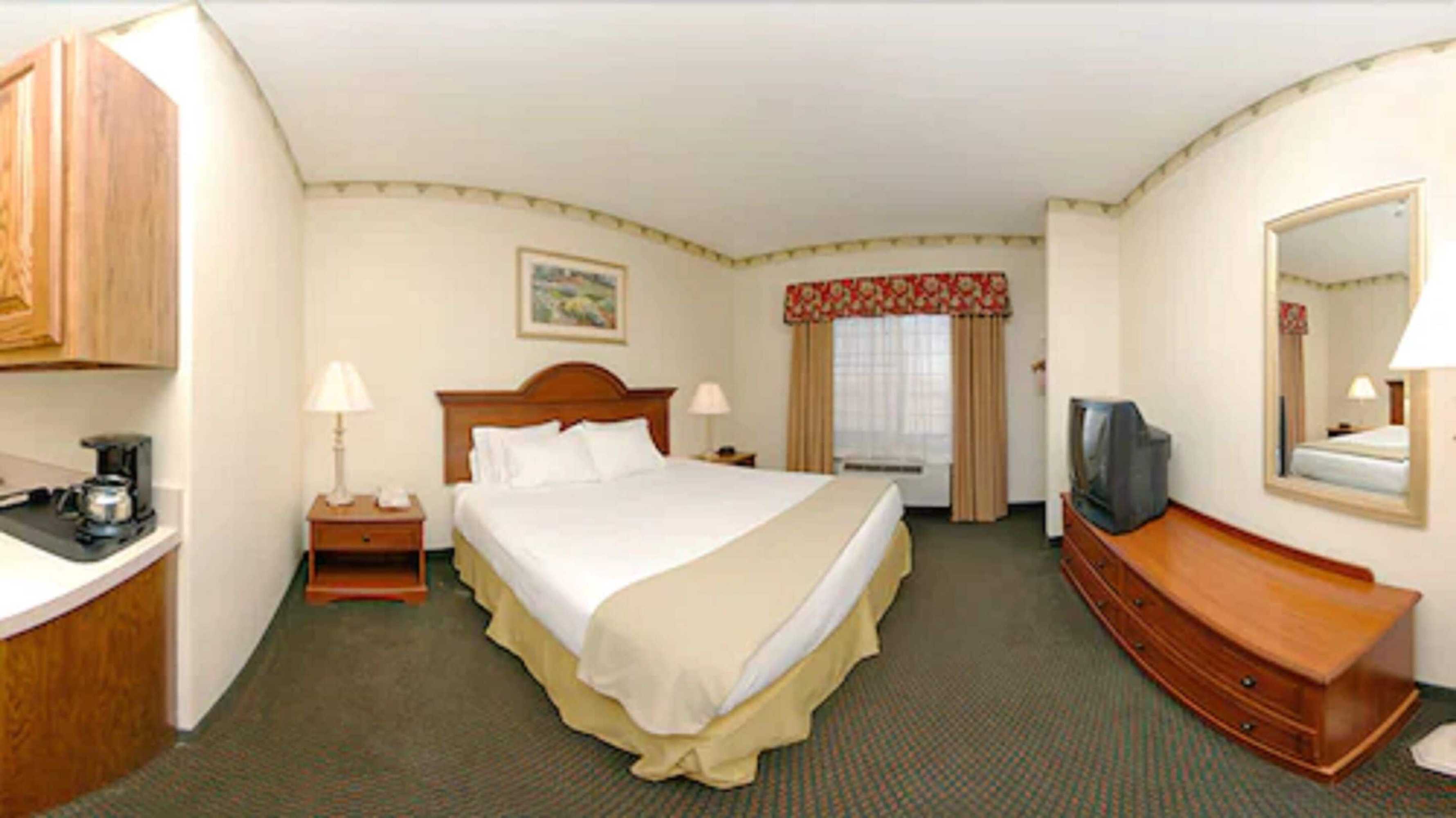 Gift card for Holiday Inn Express & Suites Plainview by Ihg Gift card for Holiday Inn Express & Suites Plainview by Ihg