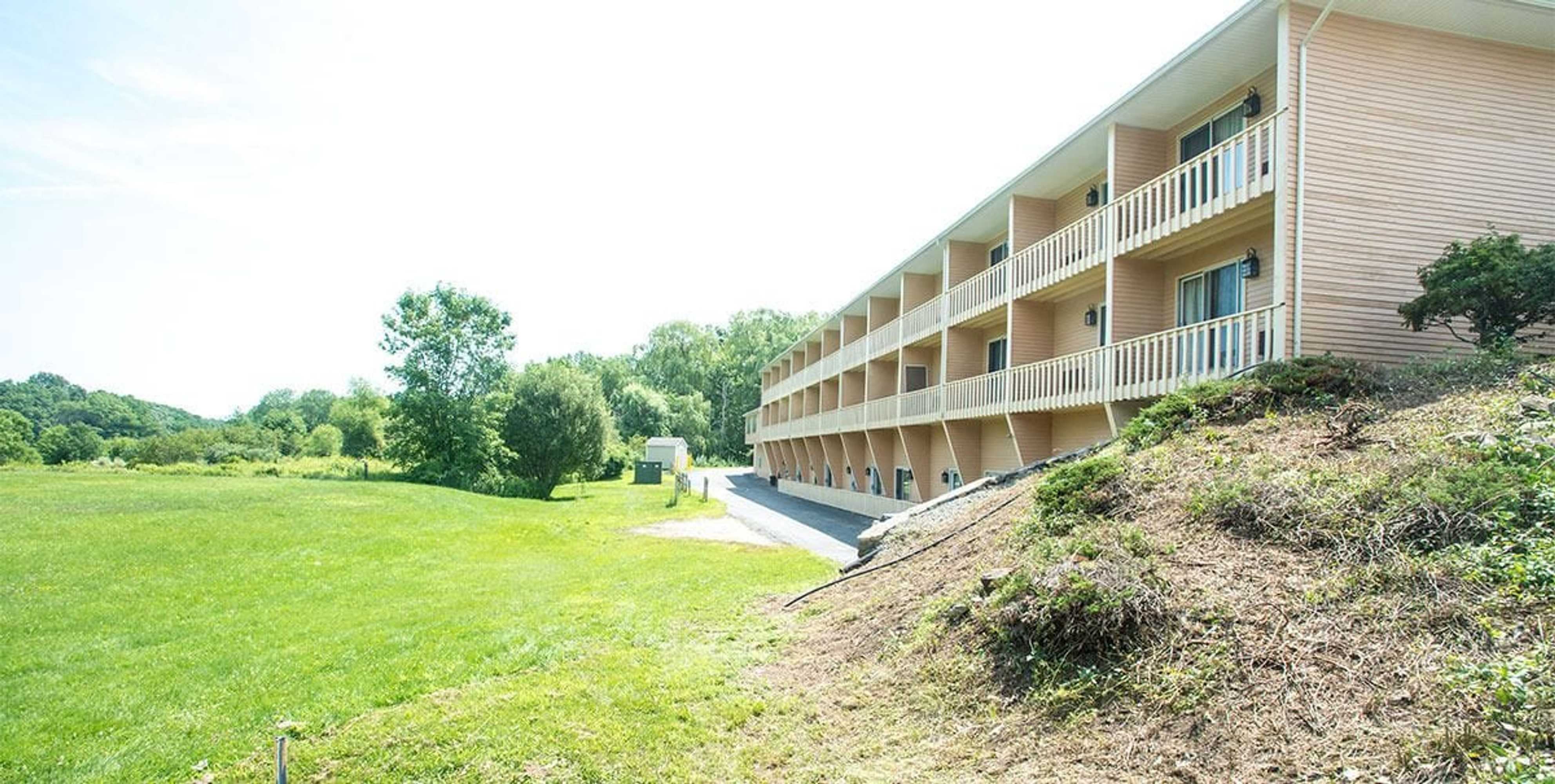 Gift card for Hampton Falls Inn Gift card for Hampton Falls Inn