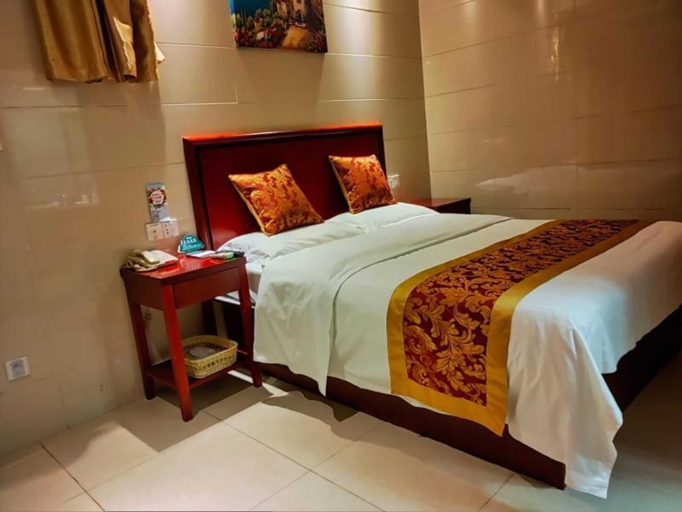 Gift card for Greentree Inn Anhui Xuancheng South Zhuangyuan Road Express Hotel Gift card for Greentree Inn Anhui Xuancheng South Zhuangyuan Road Express Hotel