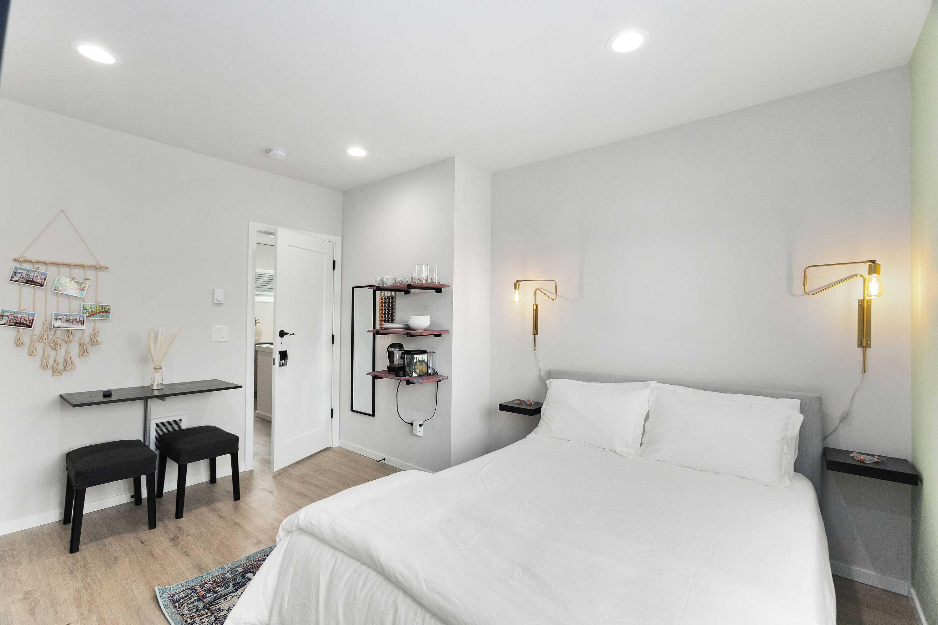 Gift card for Ballard's Sweet Suites (71467603) Gift card for Ballard's Sweet Suites (71467603)