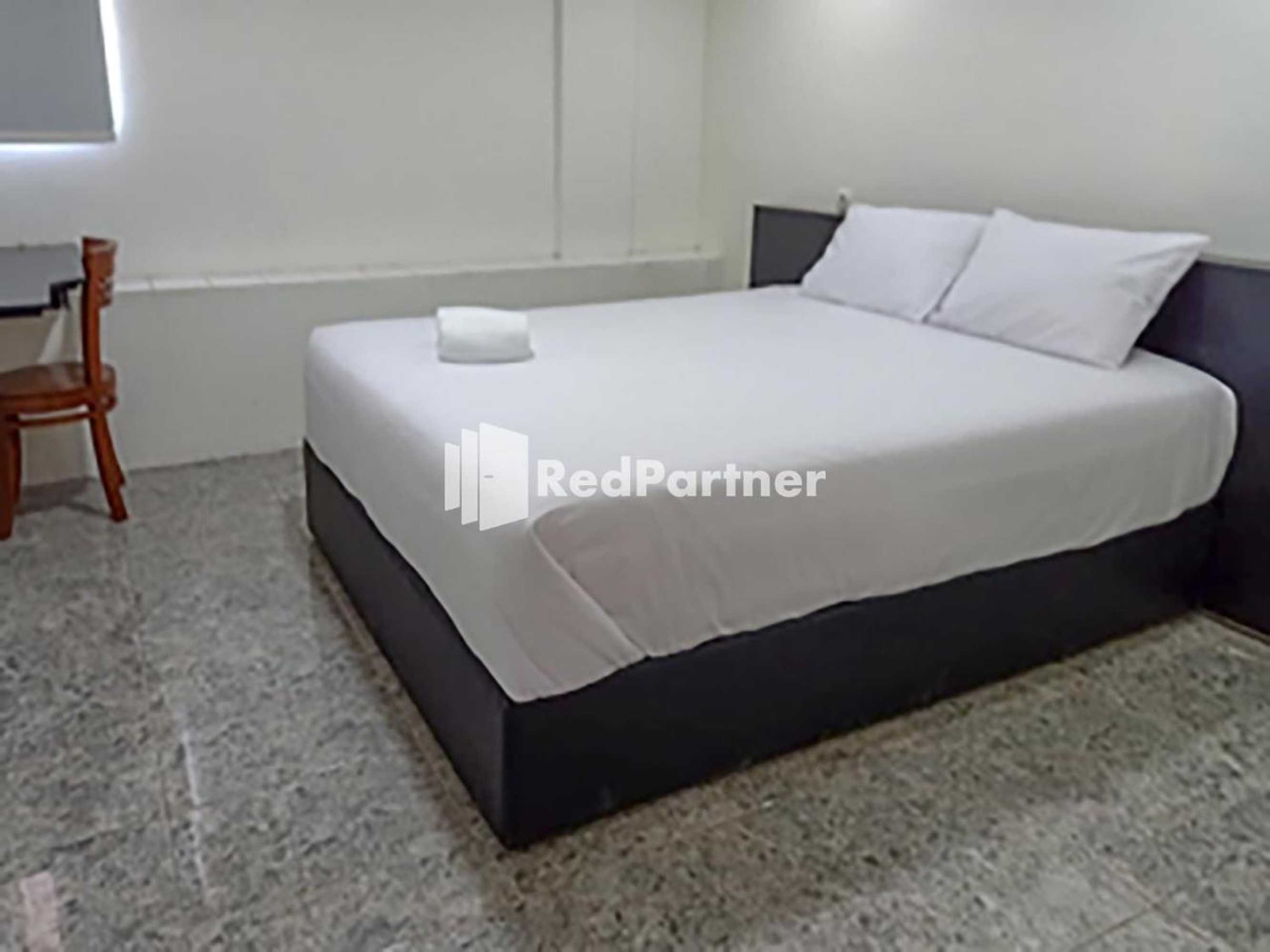 Gift card for Hotel Trikatu Kendal Near Taman Kota Weleri Mitra Reddoorz