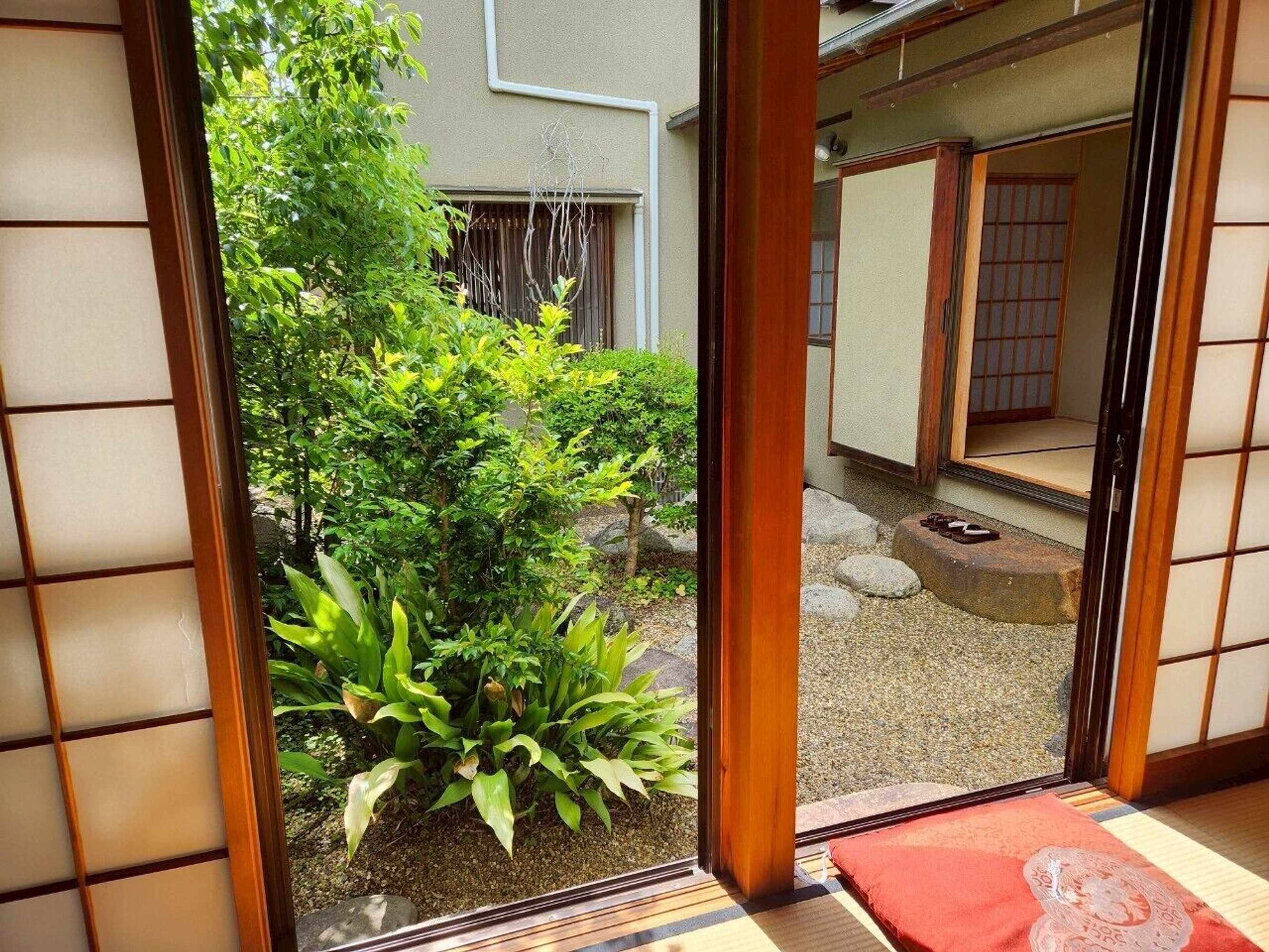 Gift card for 大阪 堺のお宿 「旧星賀亭」 Osaka Kyuhoshigatei - Classic Japanese Heritage Inn Gift card for 大阪 堺のお宿 「旧星賀亭」 Osaka Kyuhoshigatei - Classic Japanese Heritage Inn